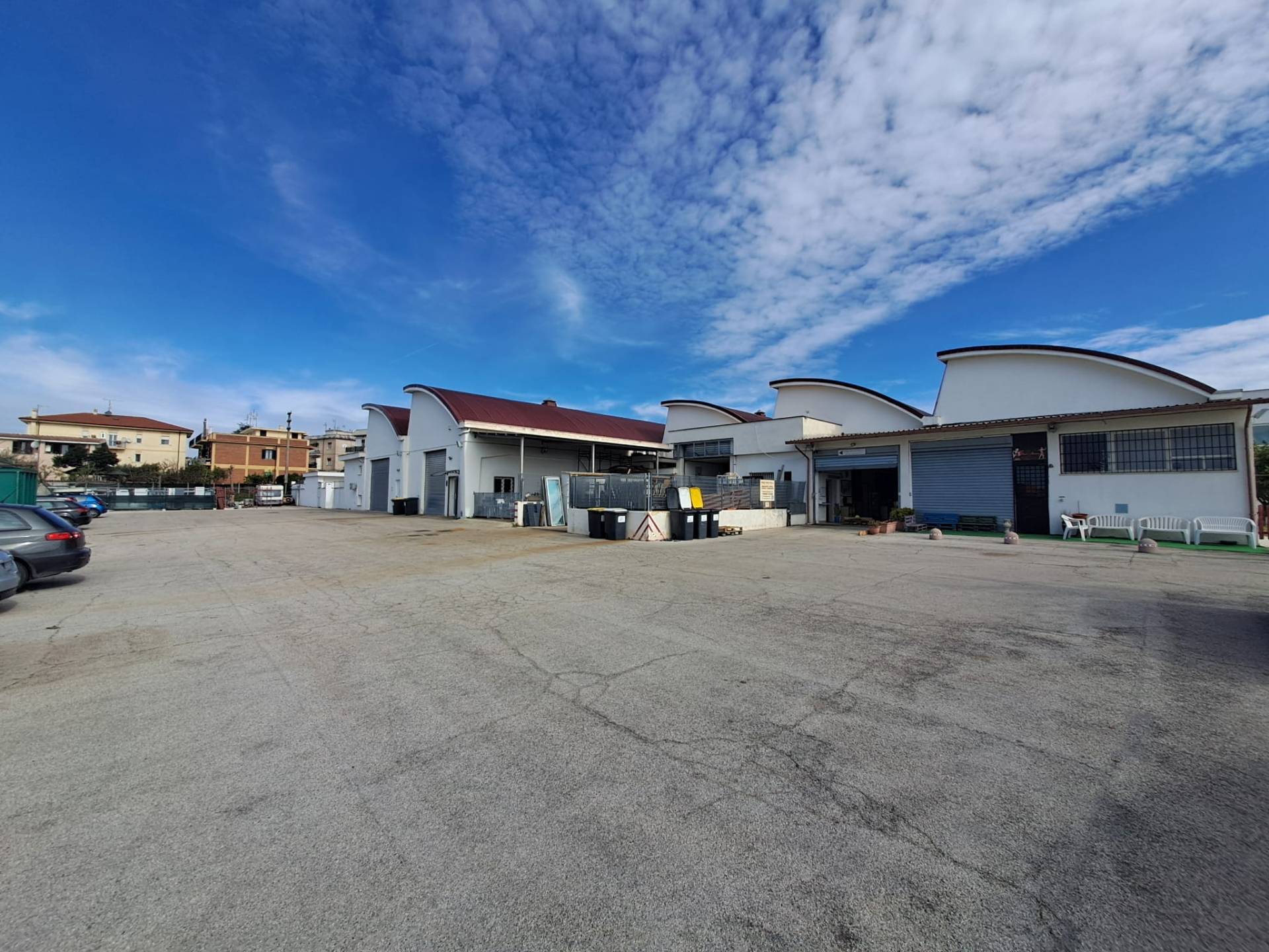 Deposito in vendita a Albano Laziale, Pavona