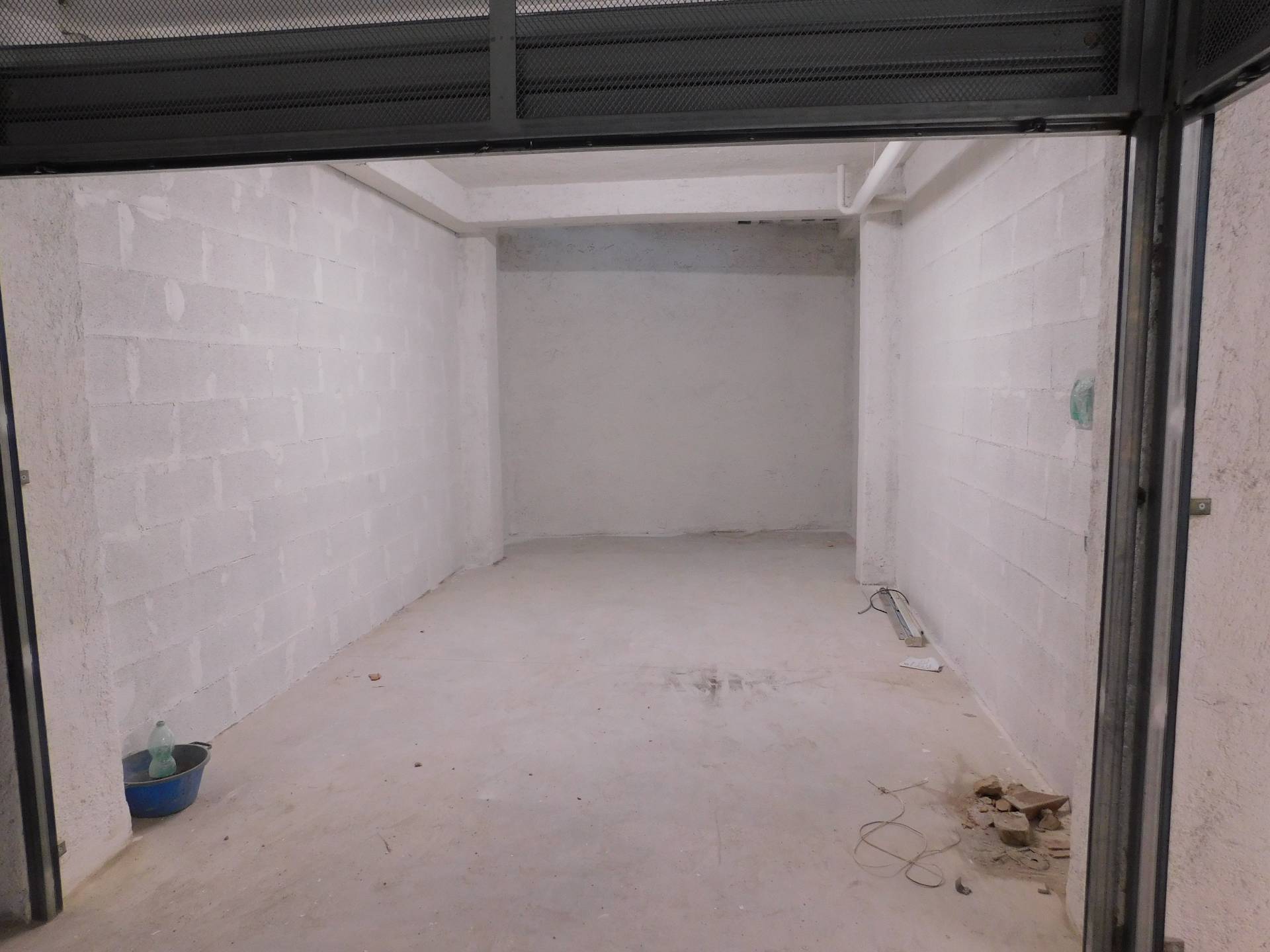 Box o garage in vendita a Marino, Frattocchie