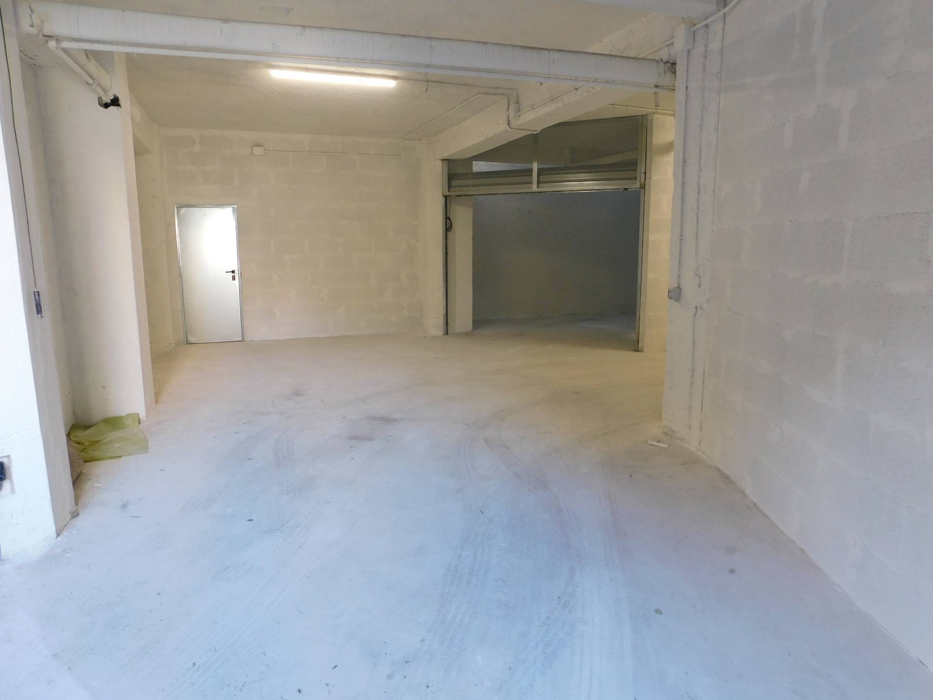 Box o garage in vendita a Marino, Frattocchie