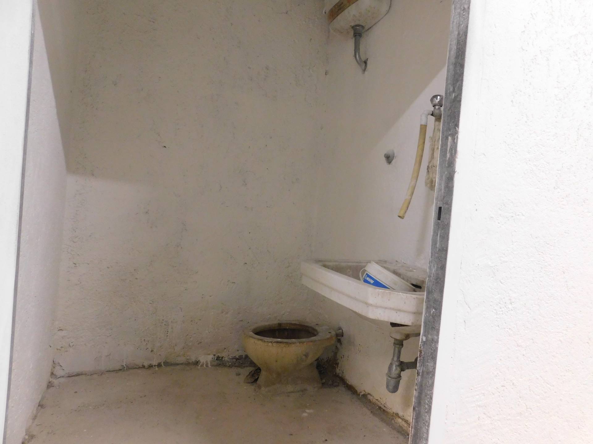 Box o garage in vendita a Marino, Frattocchie