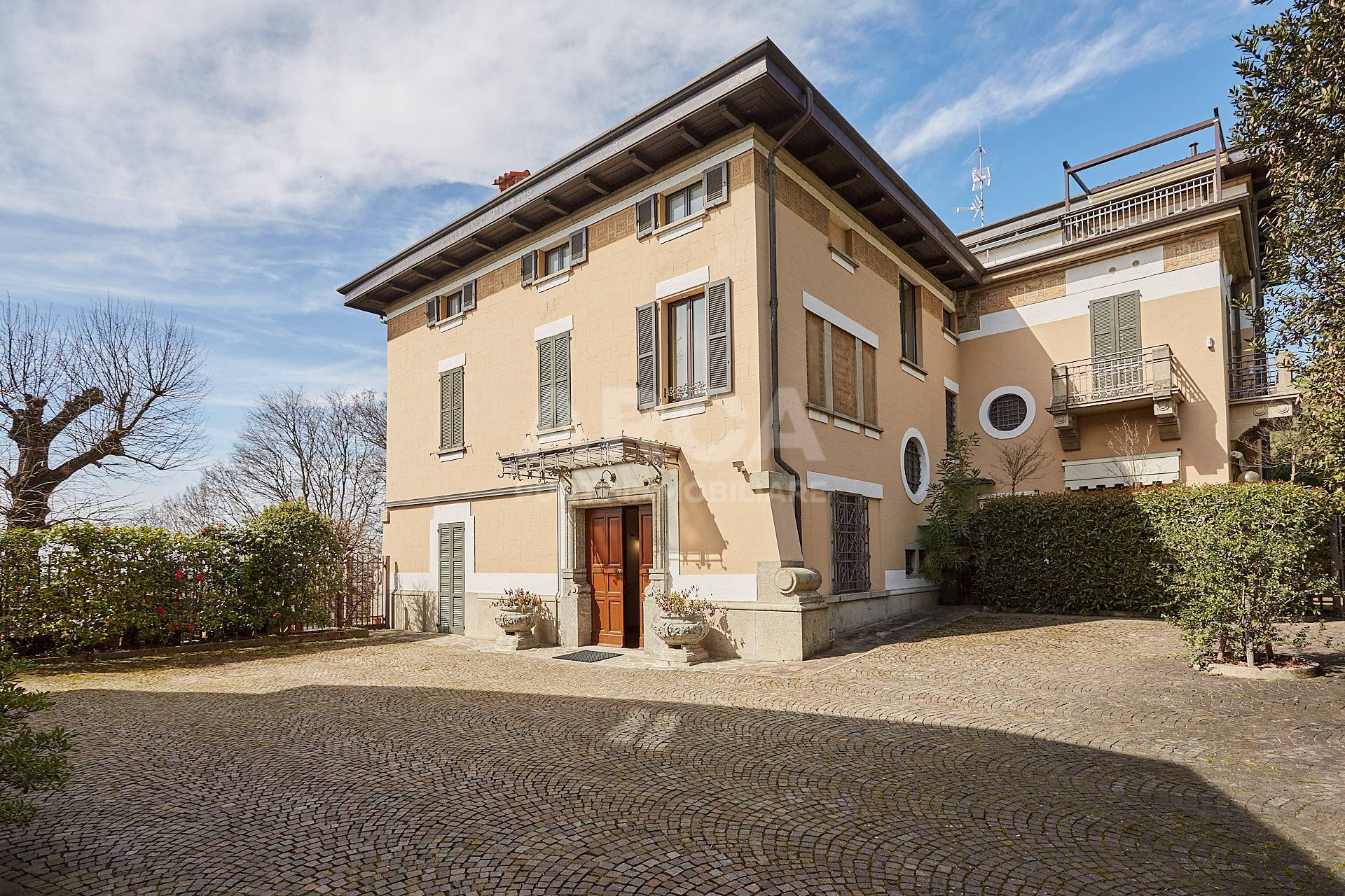 Appartamento in vendita a Montevecchia