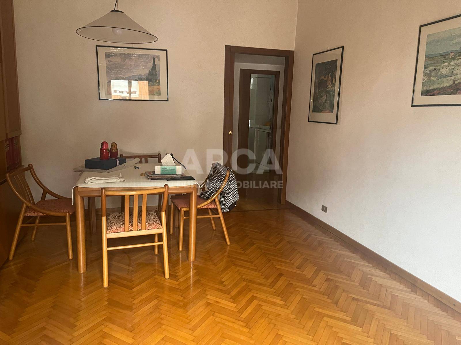 Appartamento in vendita a Milano, Repubblica