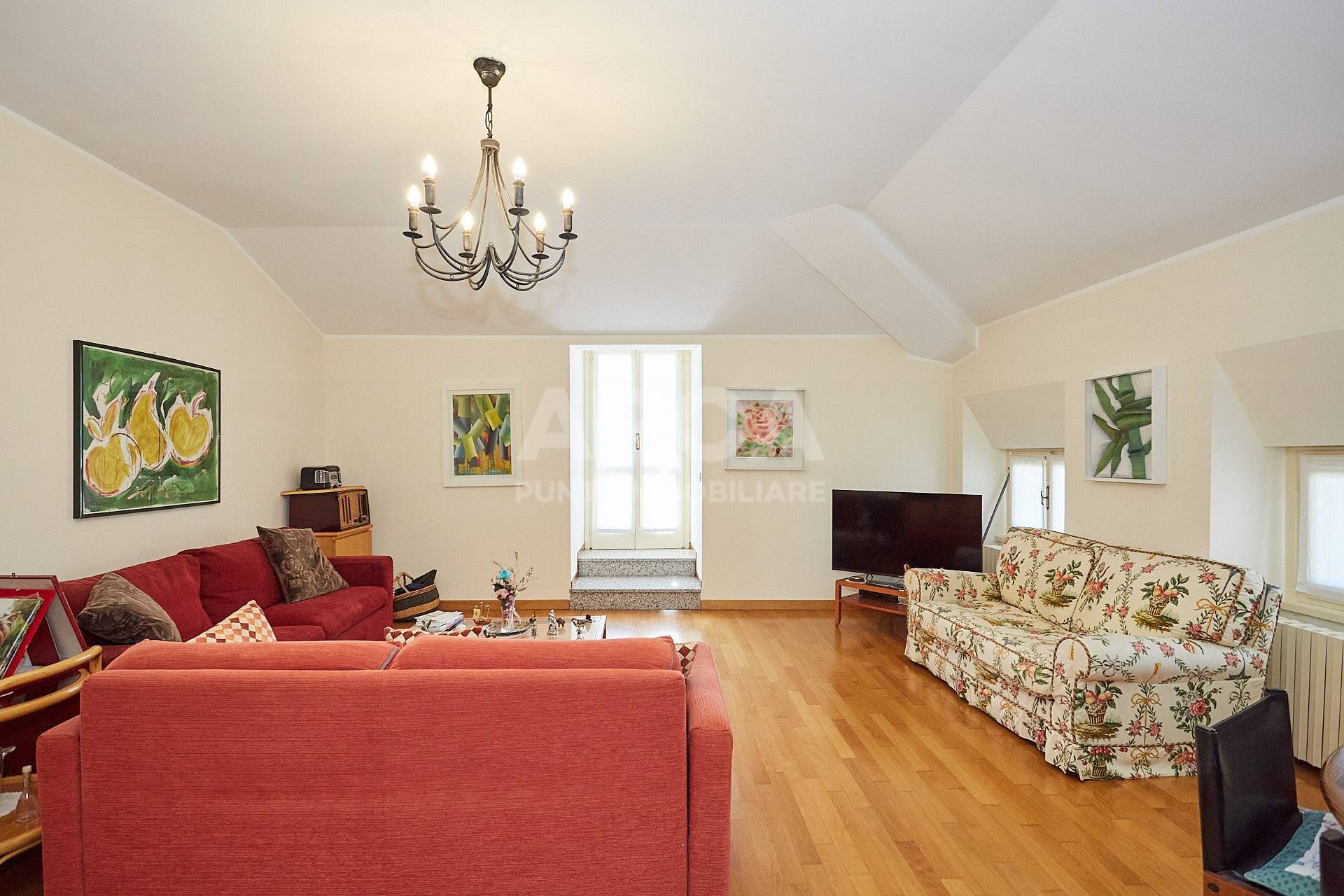 Appartamento in vendita a Montevecchia