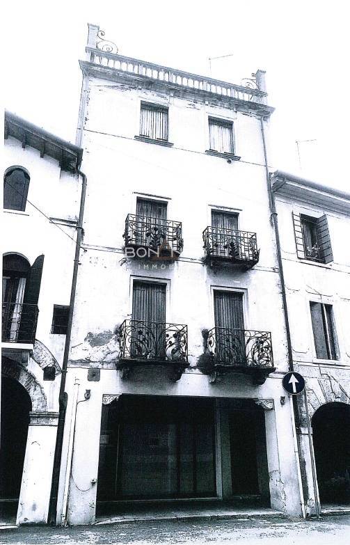 Palazzina in vendita a Treviso, Centro storico