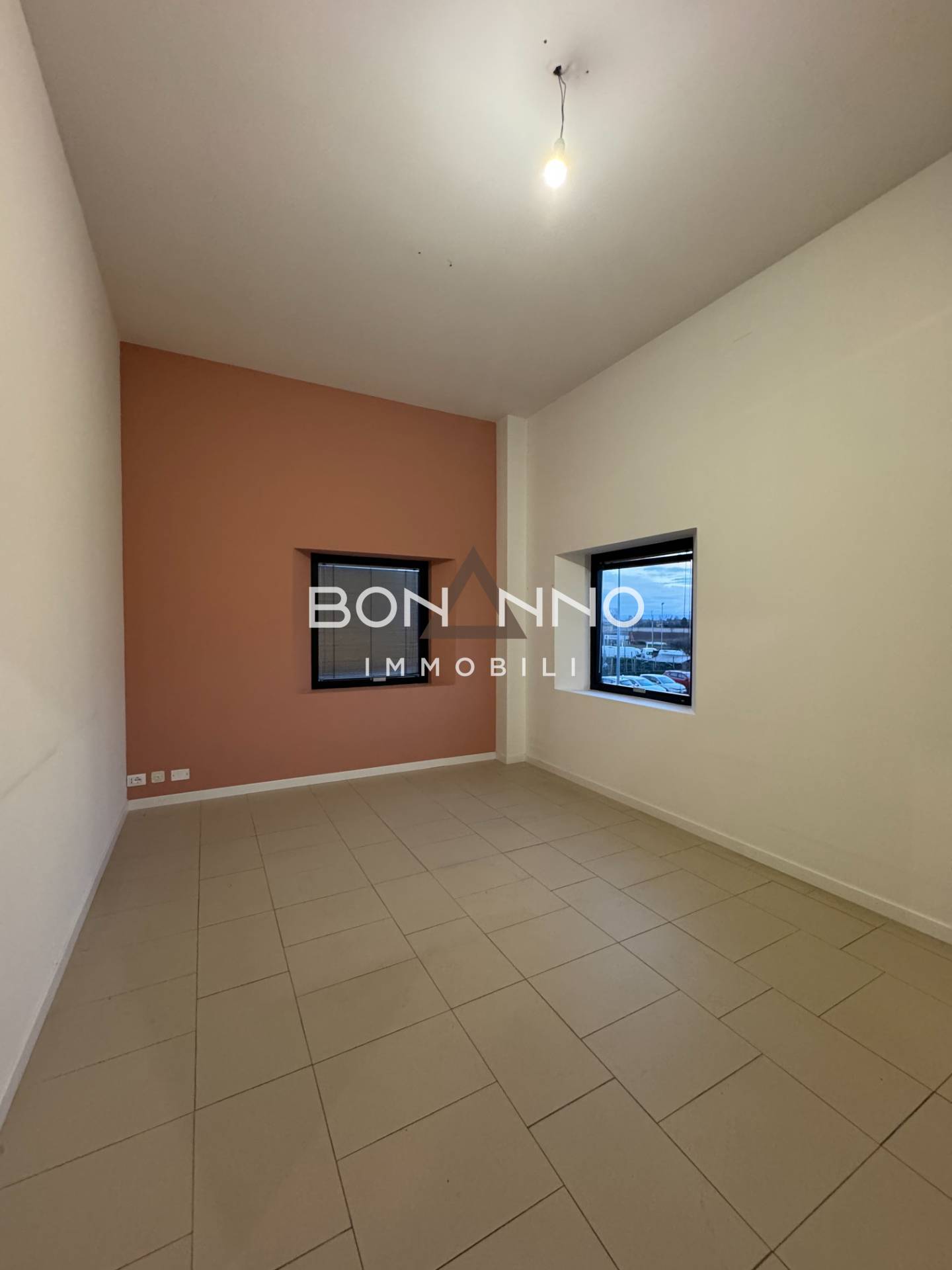 Ufficio in affitto a Castelfranco Veneto