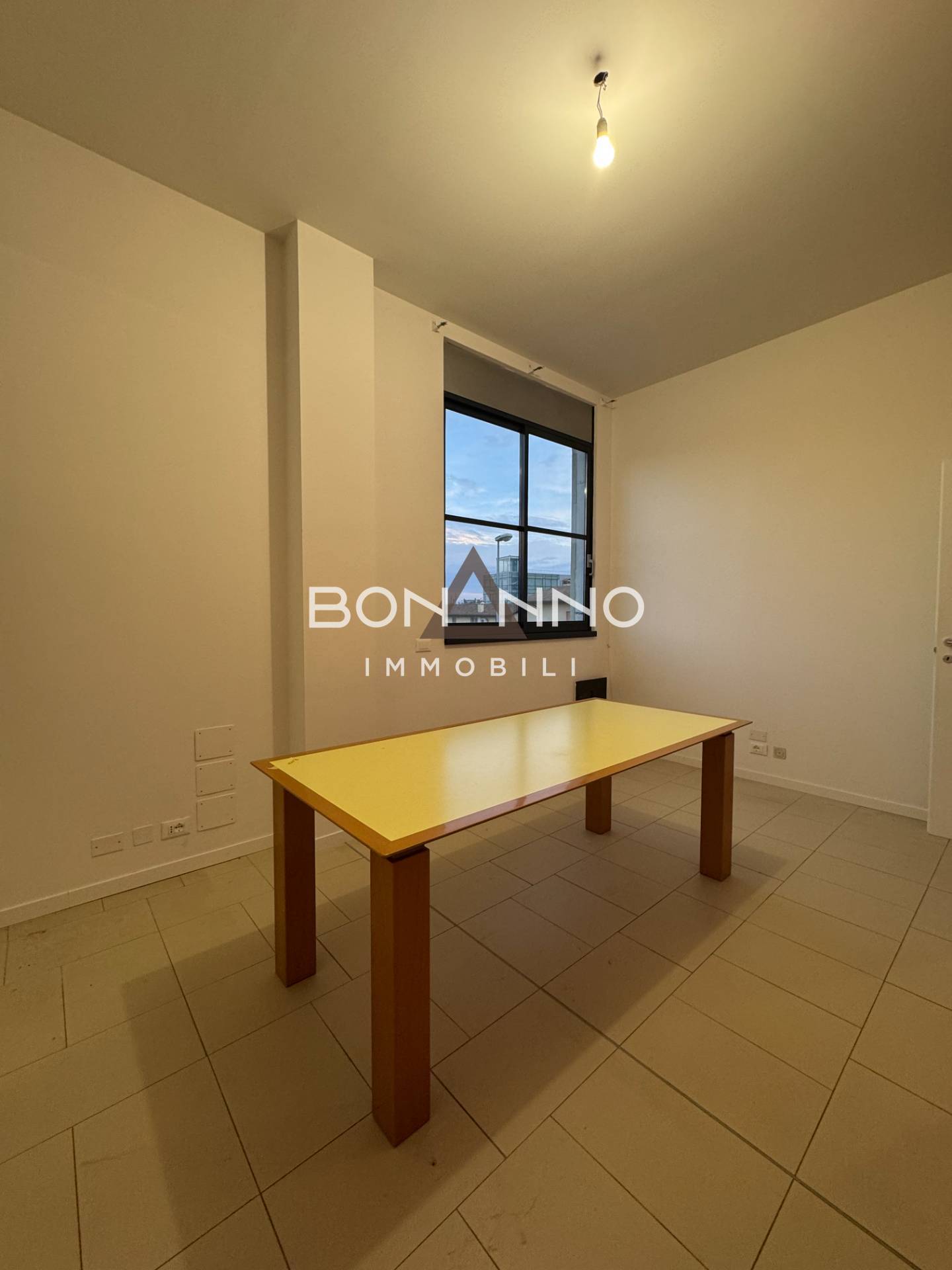 Ufficio in affitto a Castelfranco Veneto