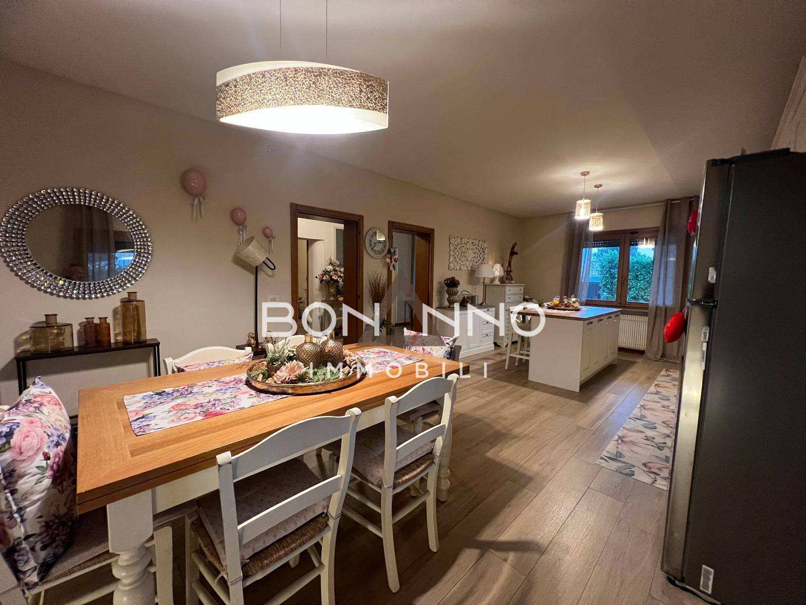 Bifamiliare in vendita a Vedelago