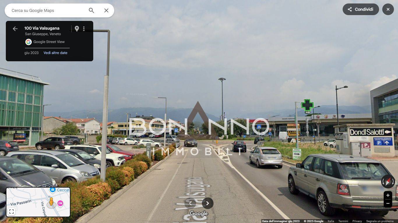 Locale commerciale in vendita a Bassano del Grappa