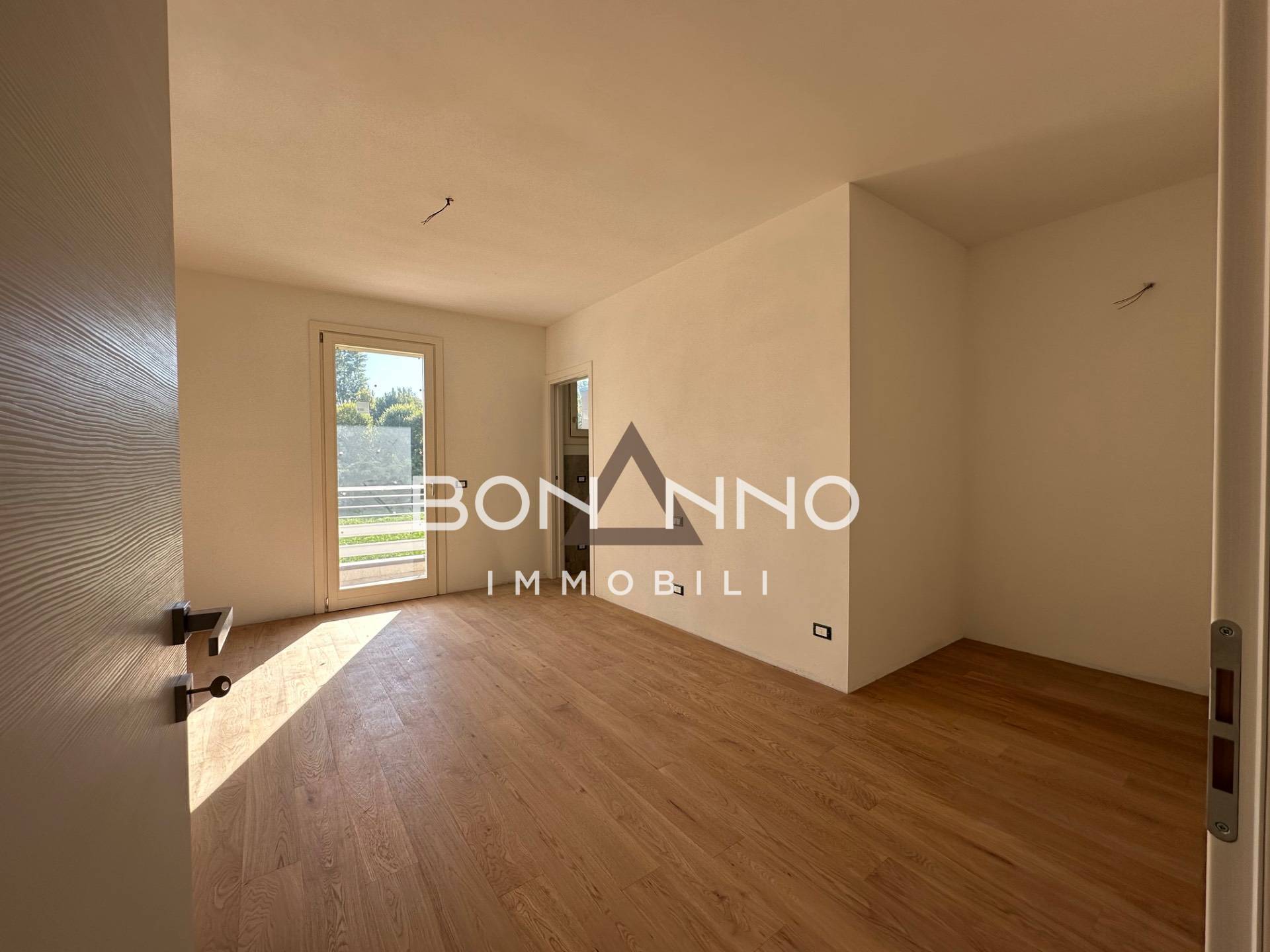 Bifamiliare in vendita a Loreggia