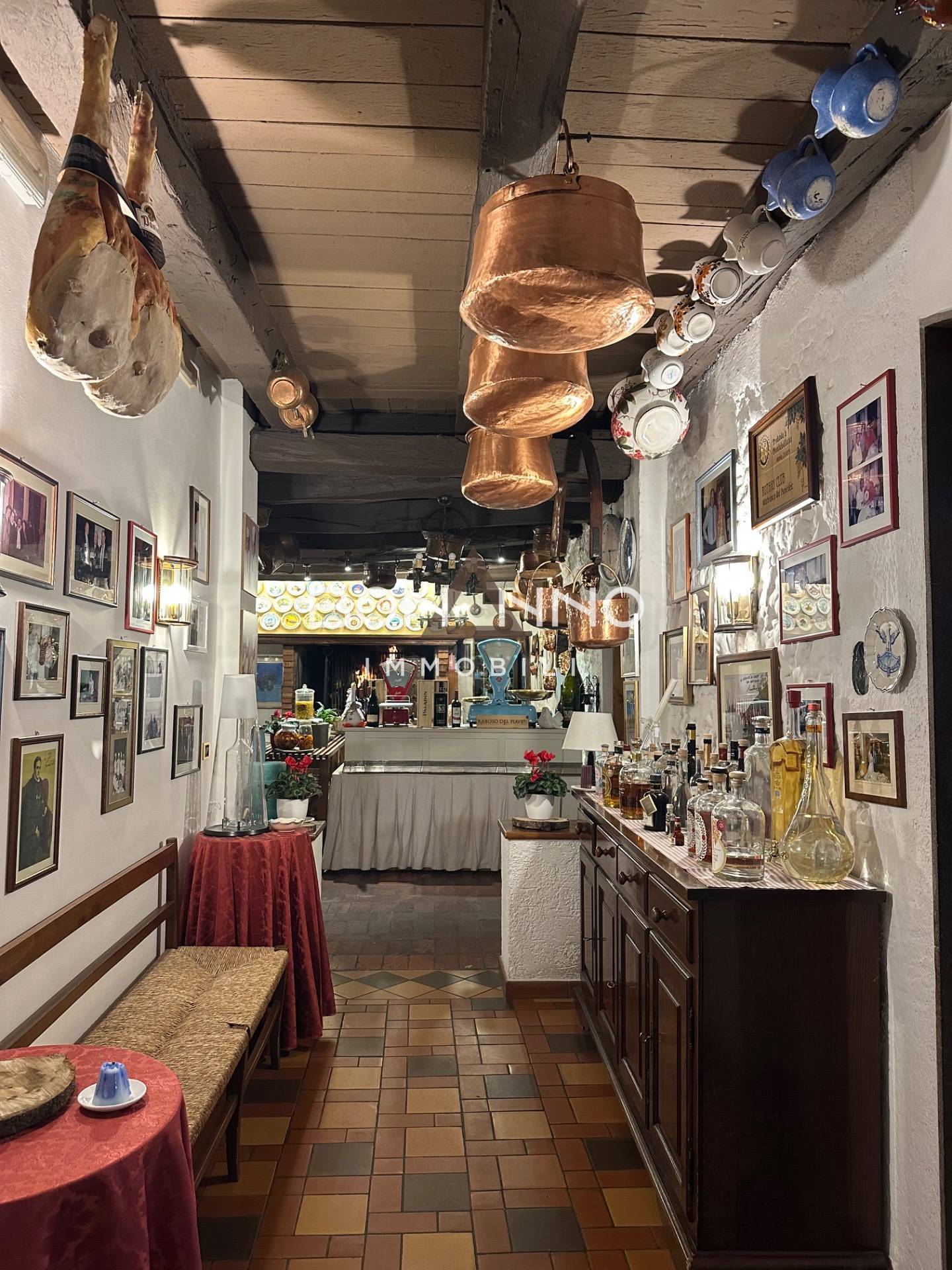 Attivit commerciale in vendita a Volpago del Montello