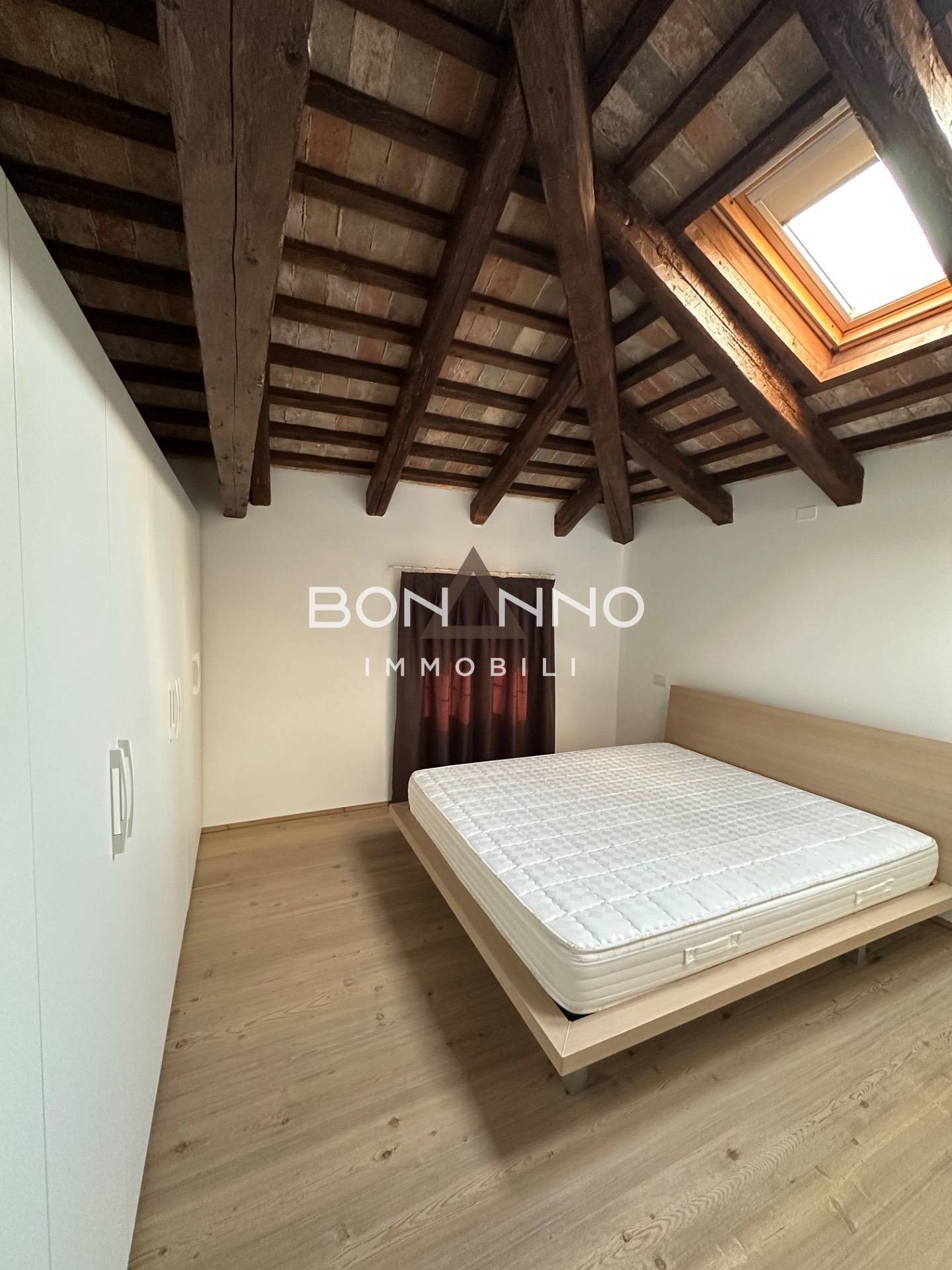 Appartamento in affitto a Montebelluna