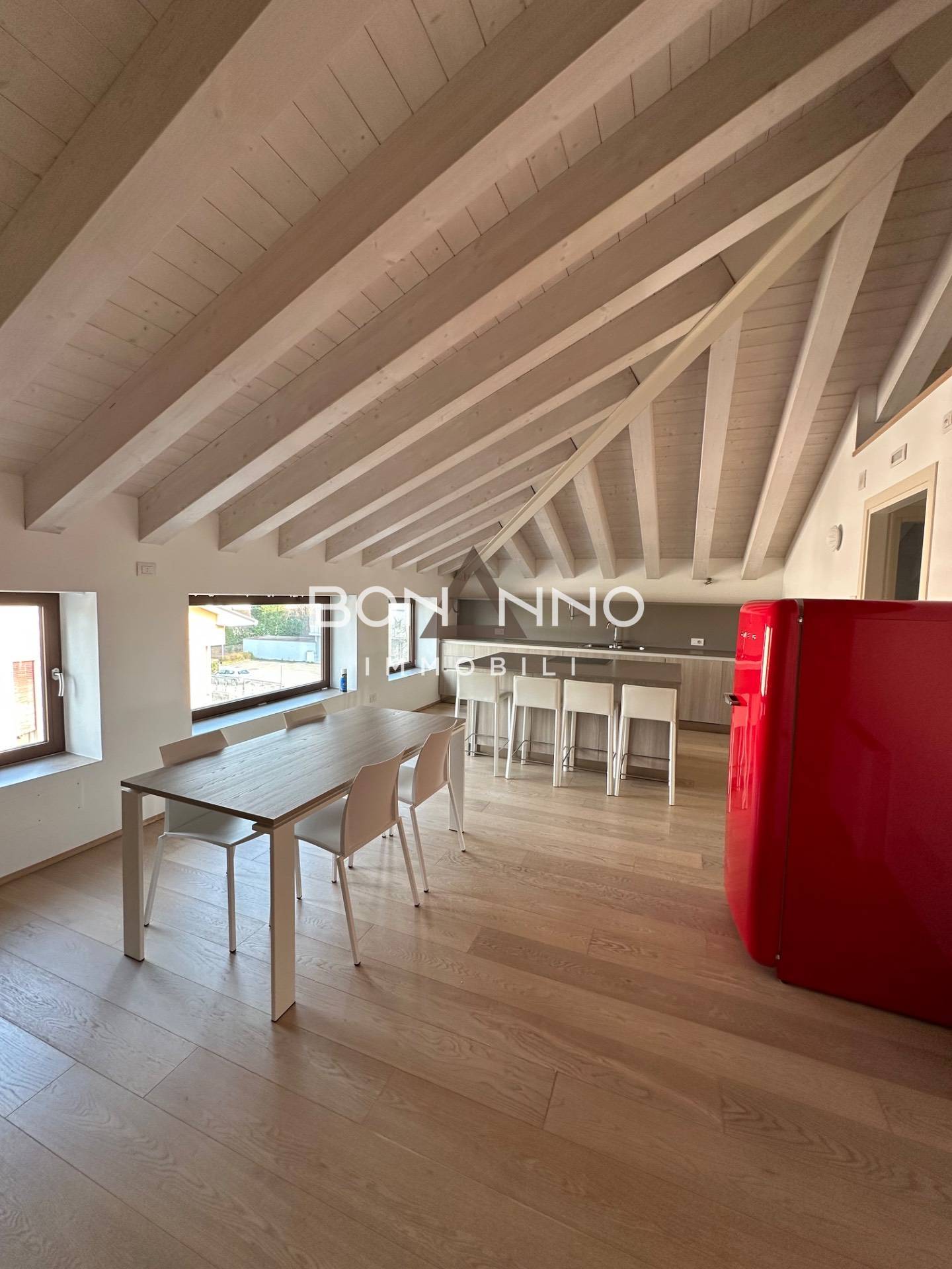 Appartamento in affitto a Montebelluna