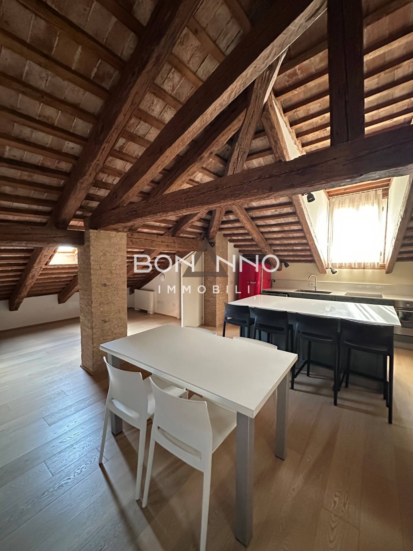 Appartamento in affitto a Montebelluna