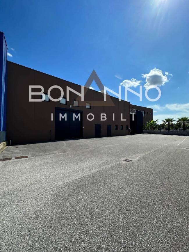 Capannone in affitto a Castelfranco Veneto