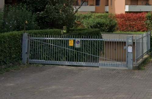 Box/Garage 14mq in affitto a Cinisello Balsamo