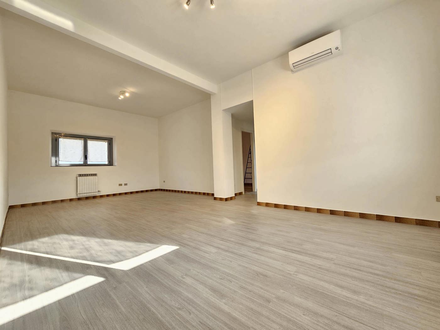 Ufficio ristrutturato a Cinisello Balsamo