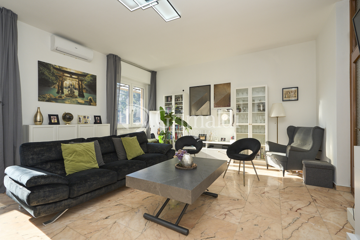 Quadrilocale in vendita a Cinisello Balsamo