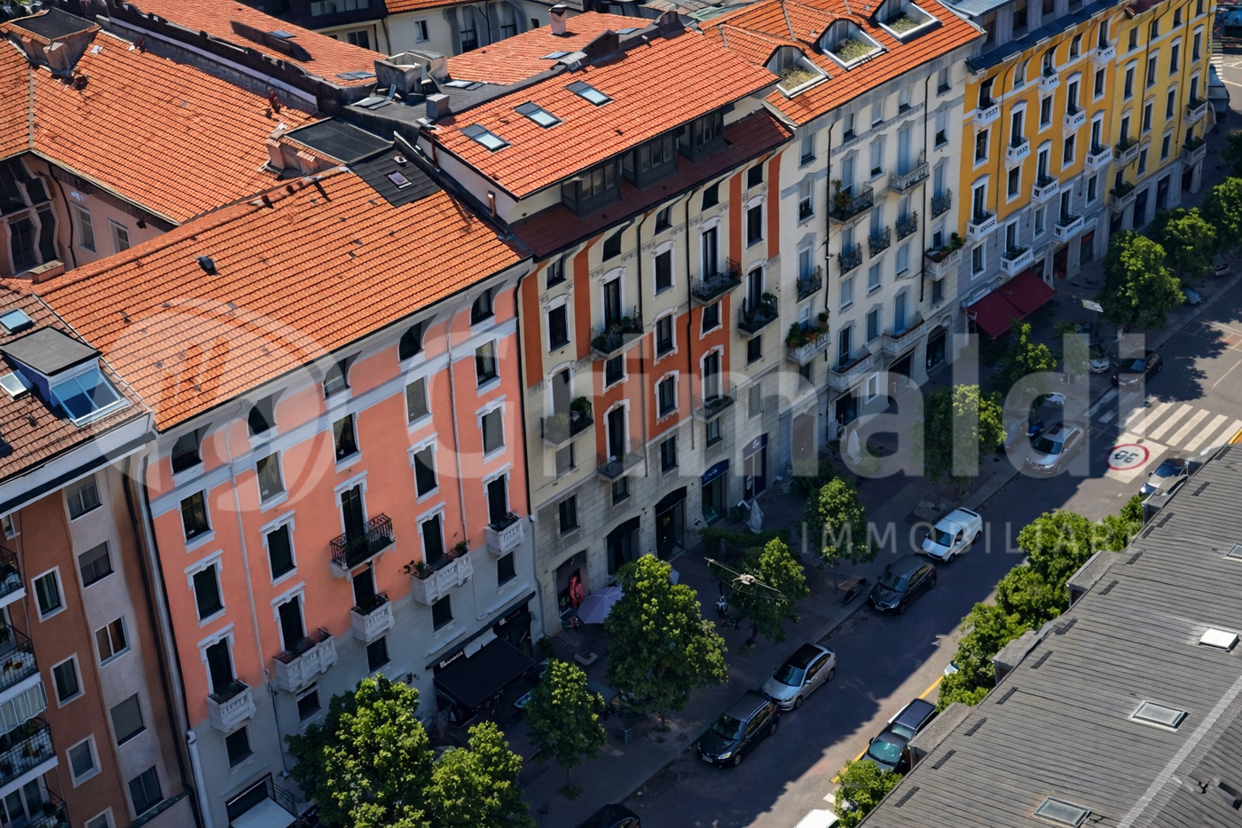 Magazzino in vendita a Milano