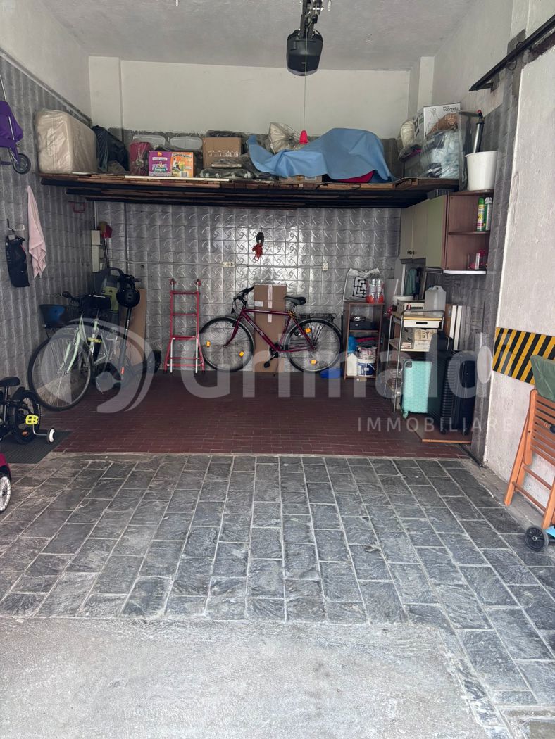 Box/Garage 23mq in vendita a Cinisello Balsamo