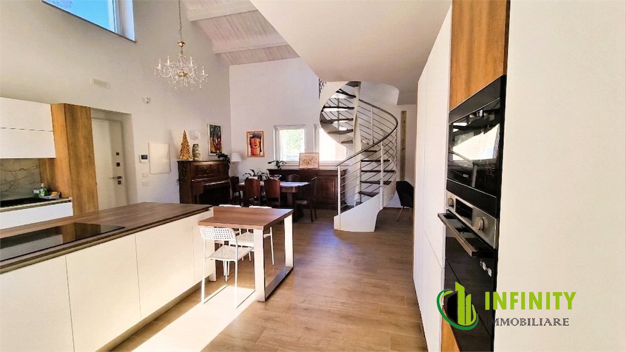 Villa classe A4 a Matera