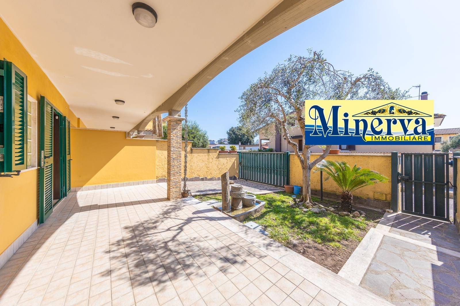 Villette a schiera in vendita a Anzio