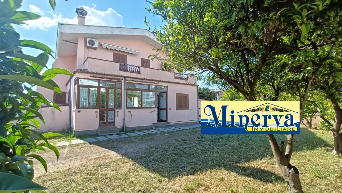 Villino in Bifamiliare in vendita a Anzio