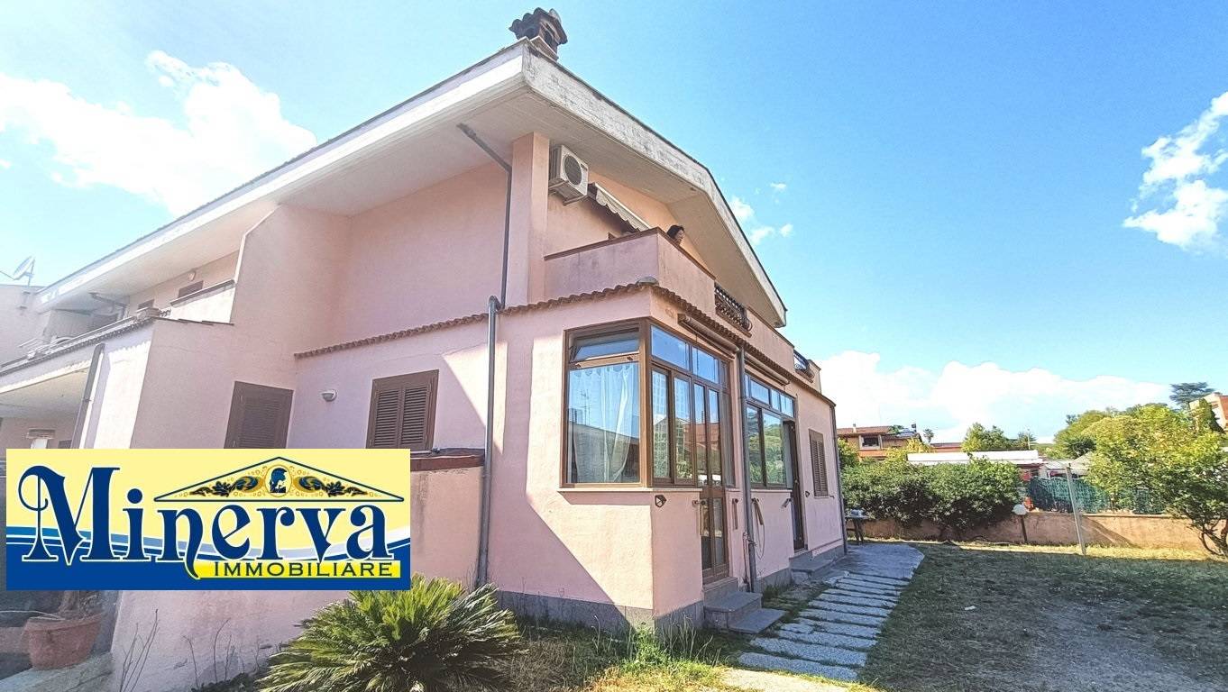 Villino in Bifamiliare in vendita a Anzio