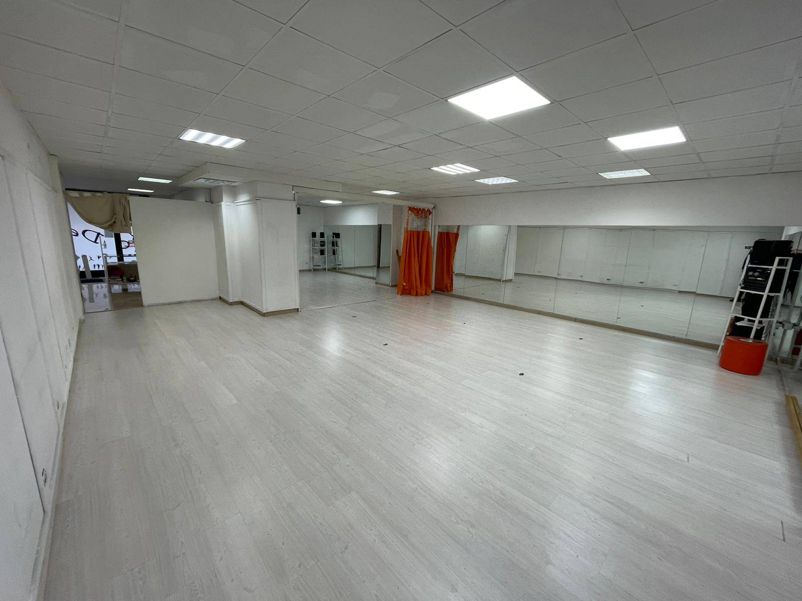 Locale commerciale in vendita a Ottaviano