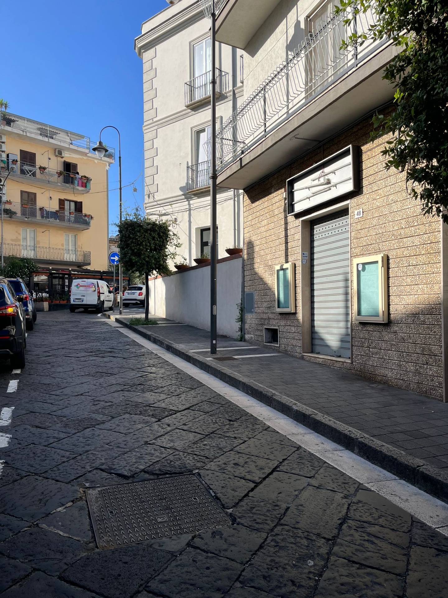 Locale commerciale in affitto a Ottaviano