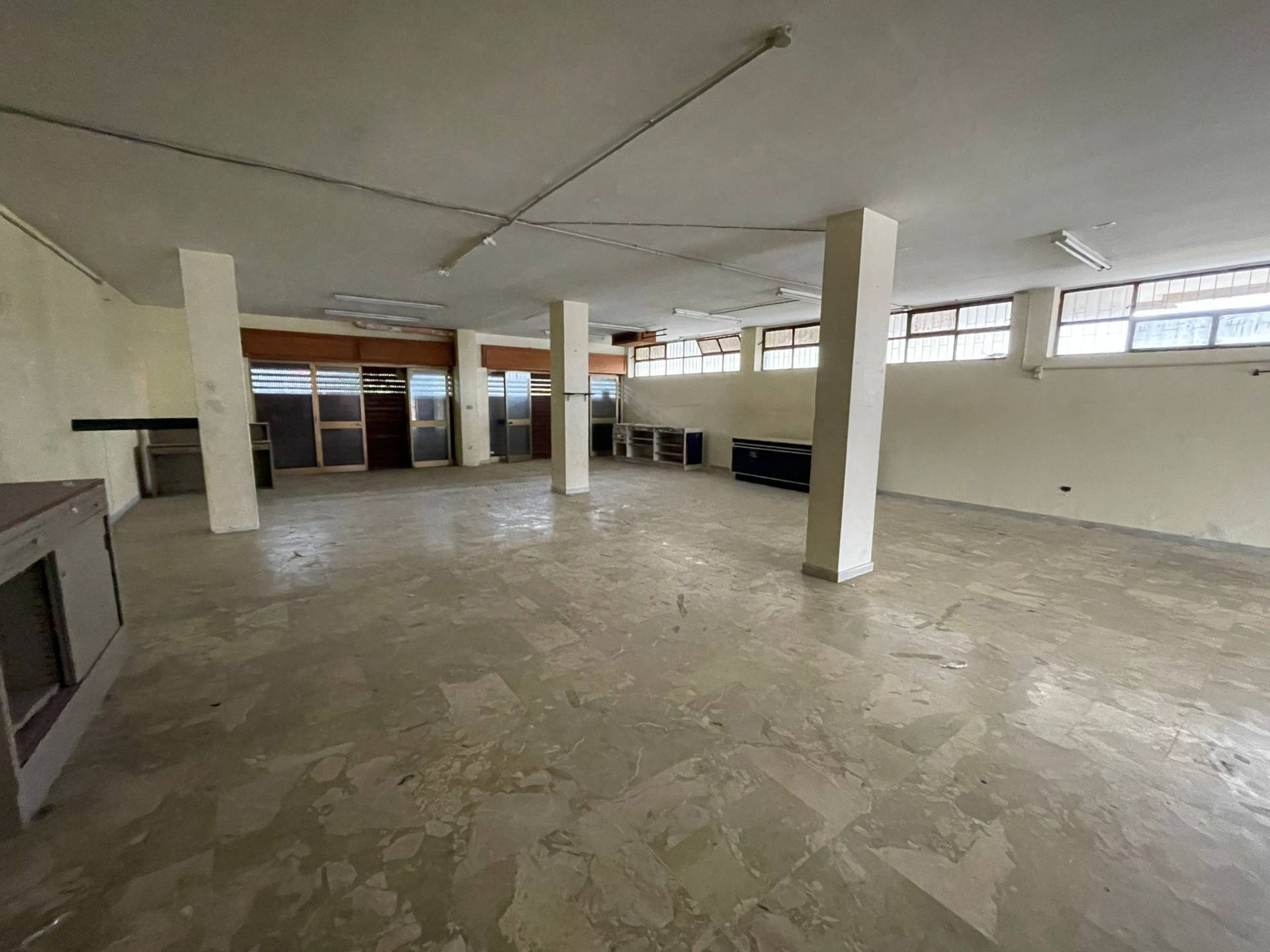 Locale commerciale in vendita a Ottaviano