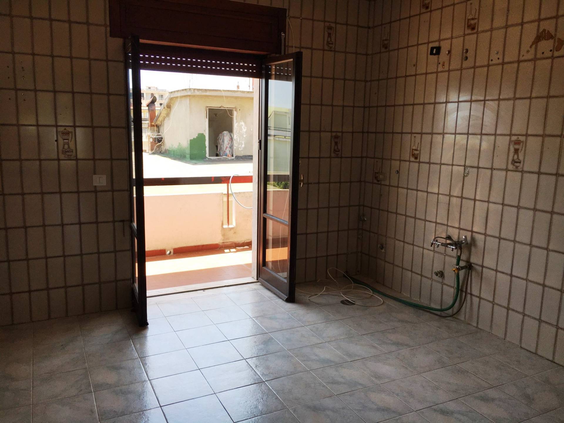 Intero stabile in vendita a Ottaviano