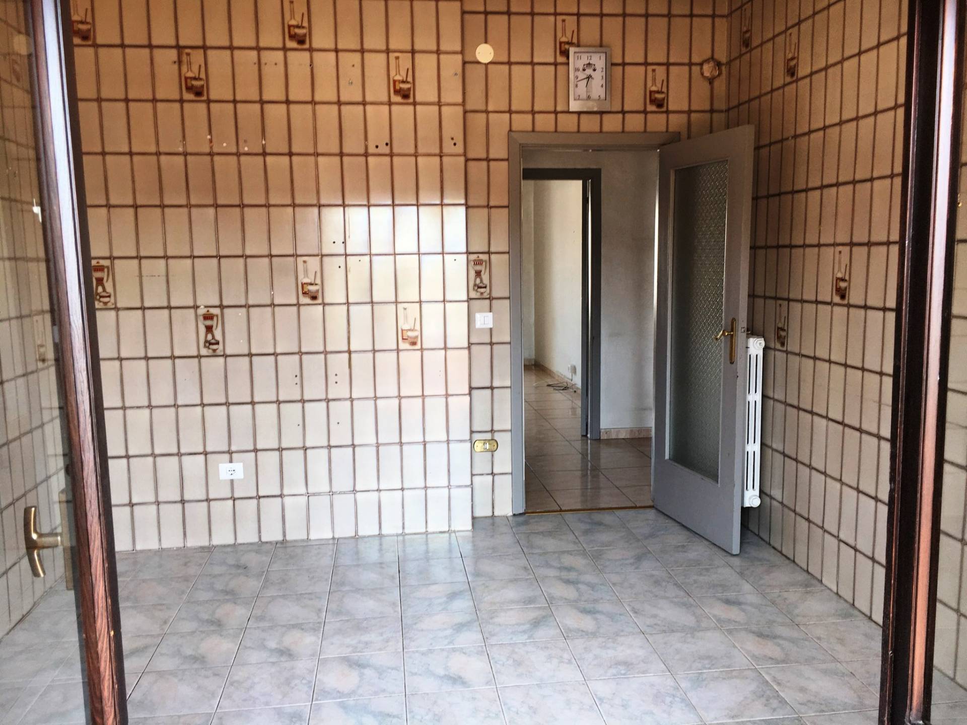 Intero stabile in vendita a Ottaviano