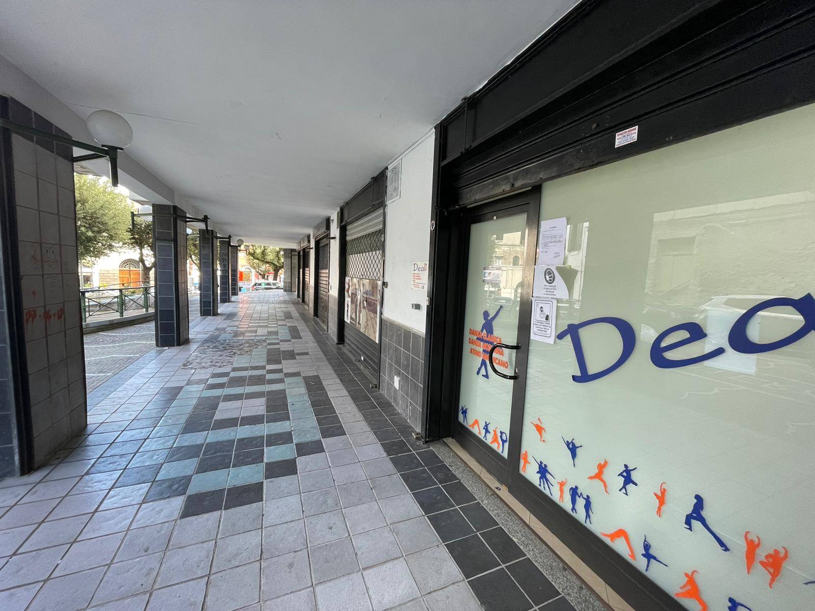 Locale commerciale in vendita a Ottaviano