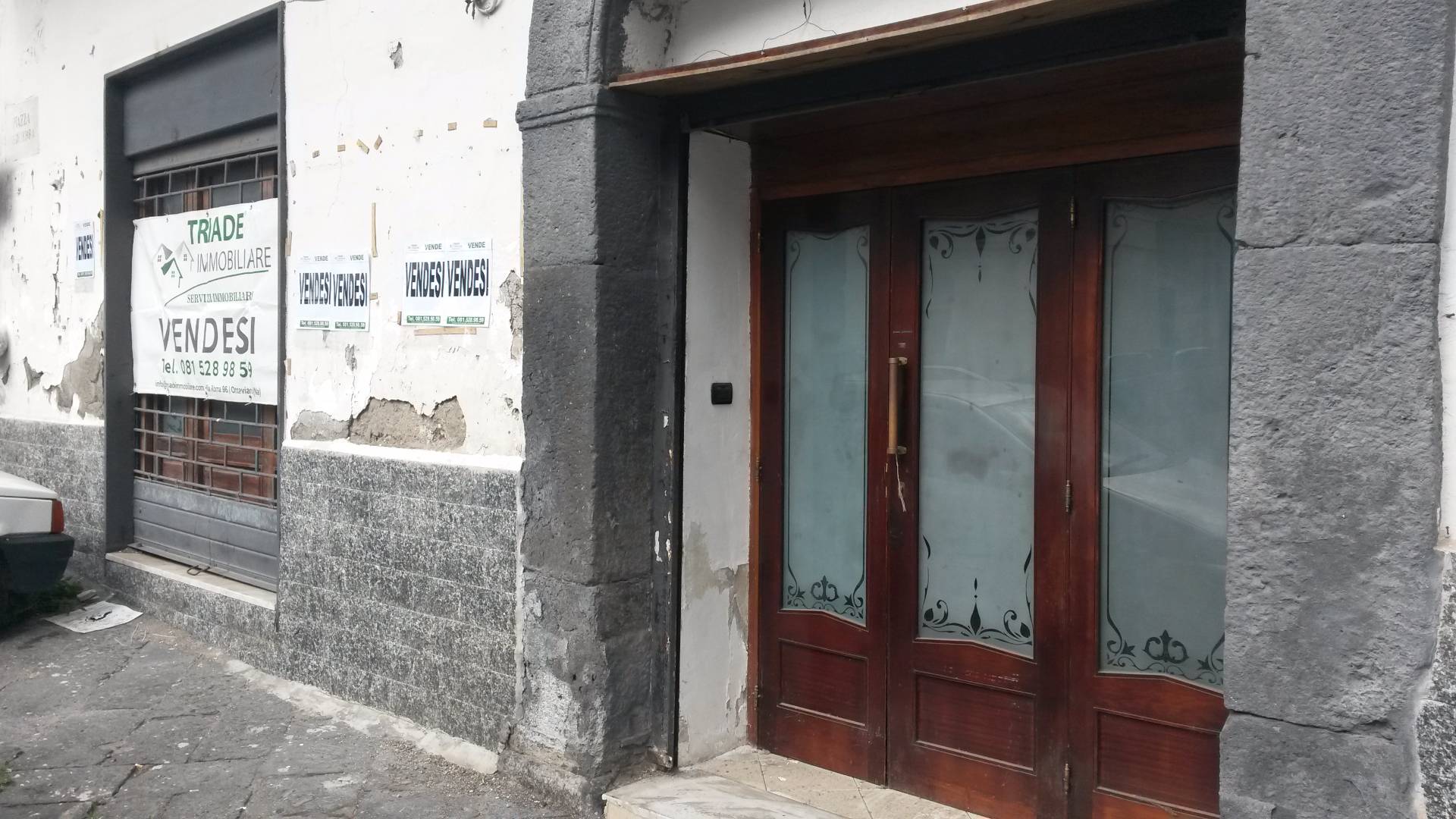 Locale commerciale in affitto a Ottaviano