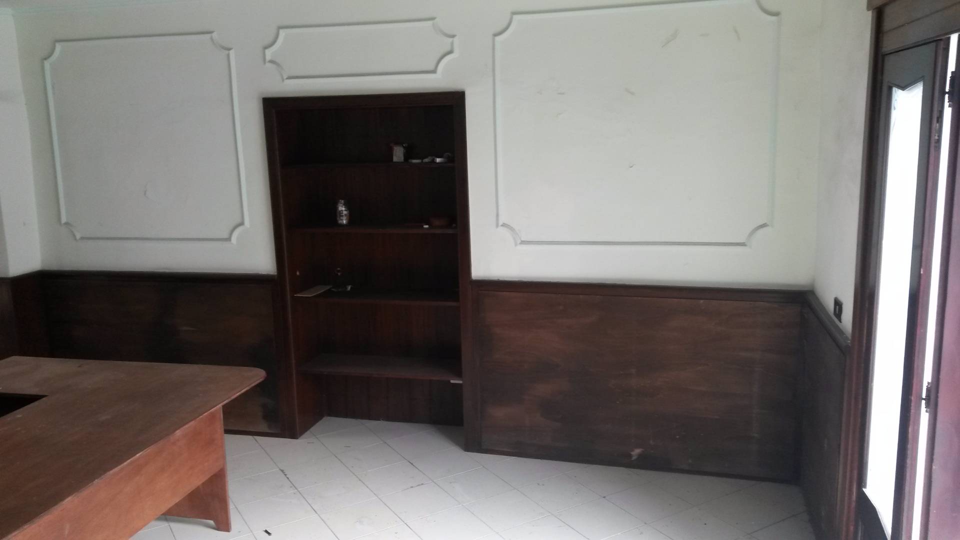 Locale commerciale in affitto a Ottaviano