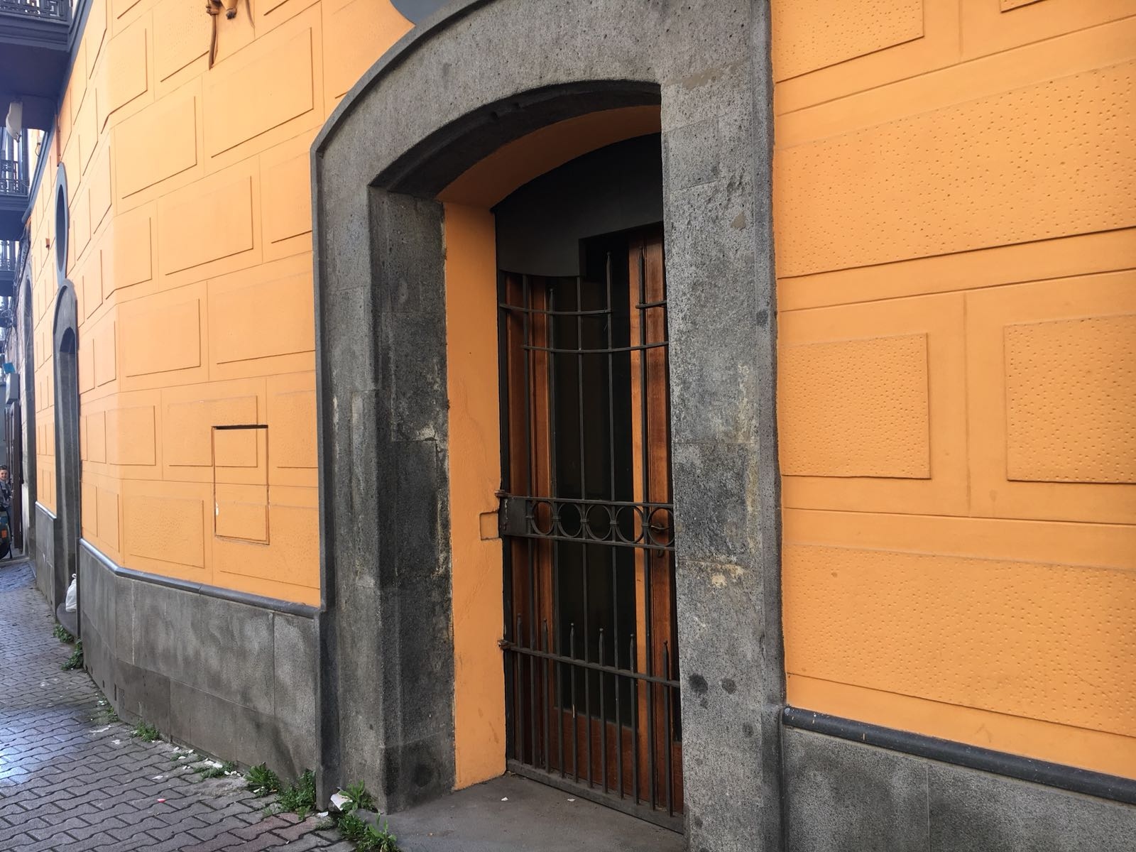 Locale commerciale in affitto a Ottaviano