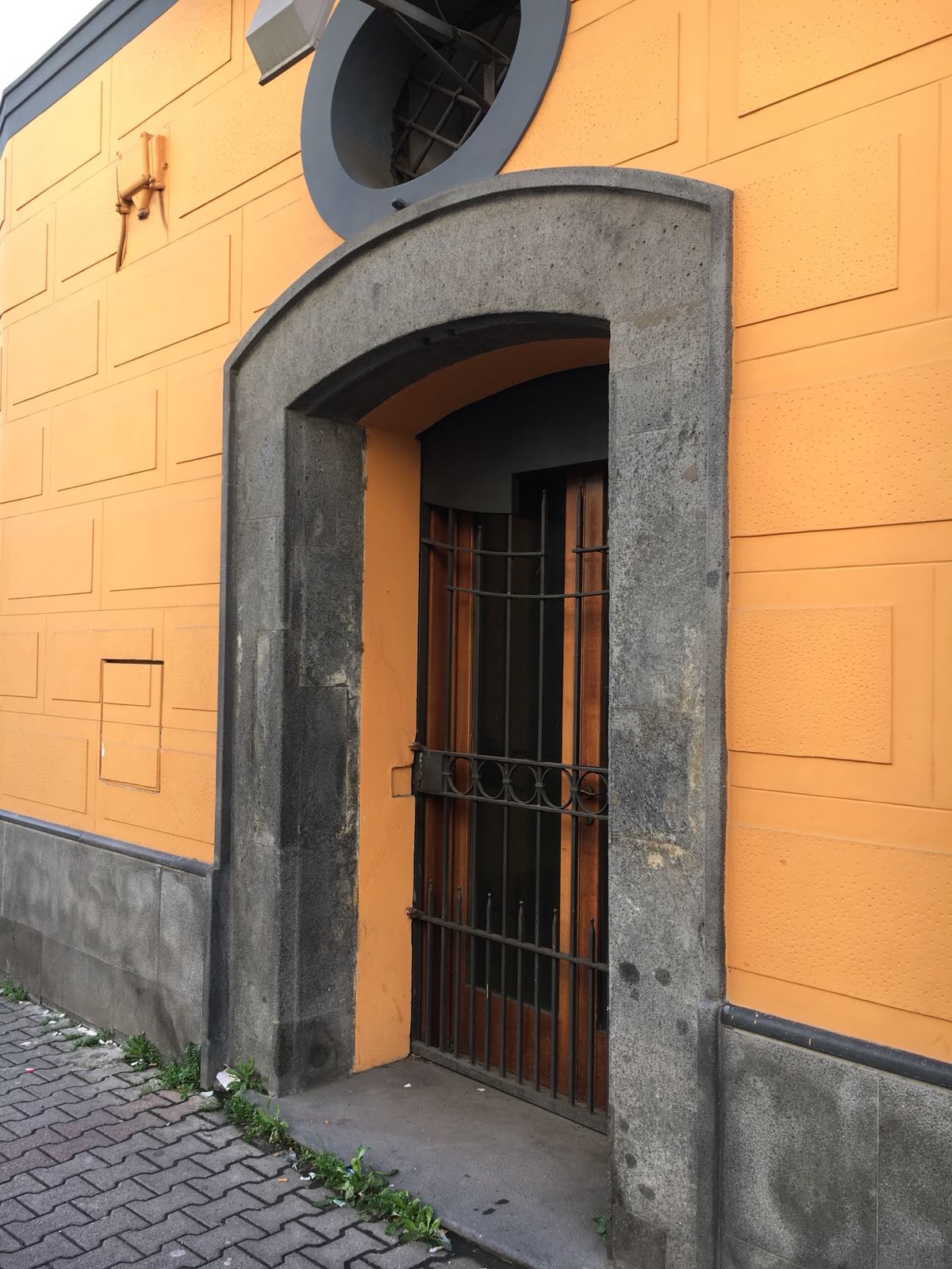 Locale commerciale in affitto a Ottaviano