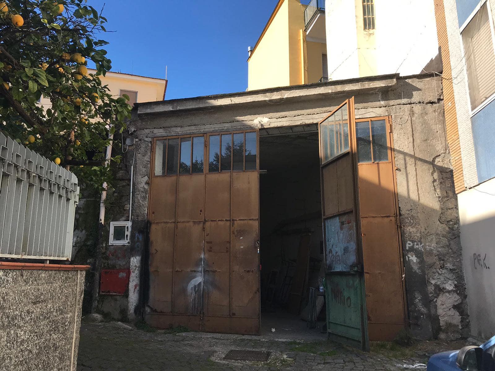 Locale commerciale in vendita a Ottaviano