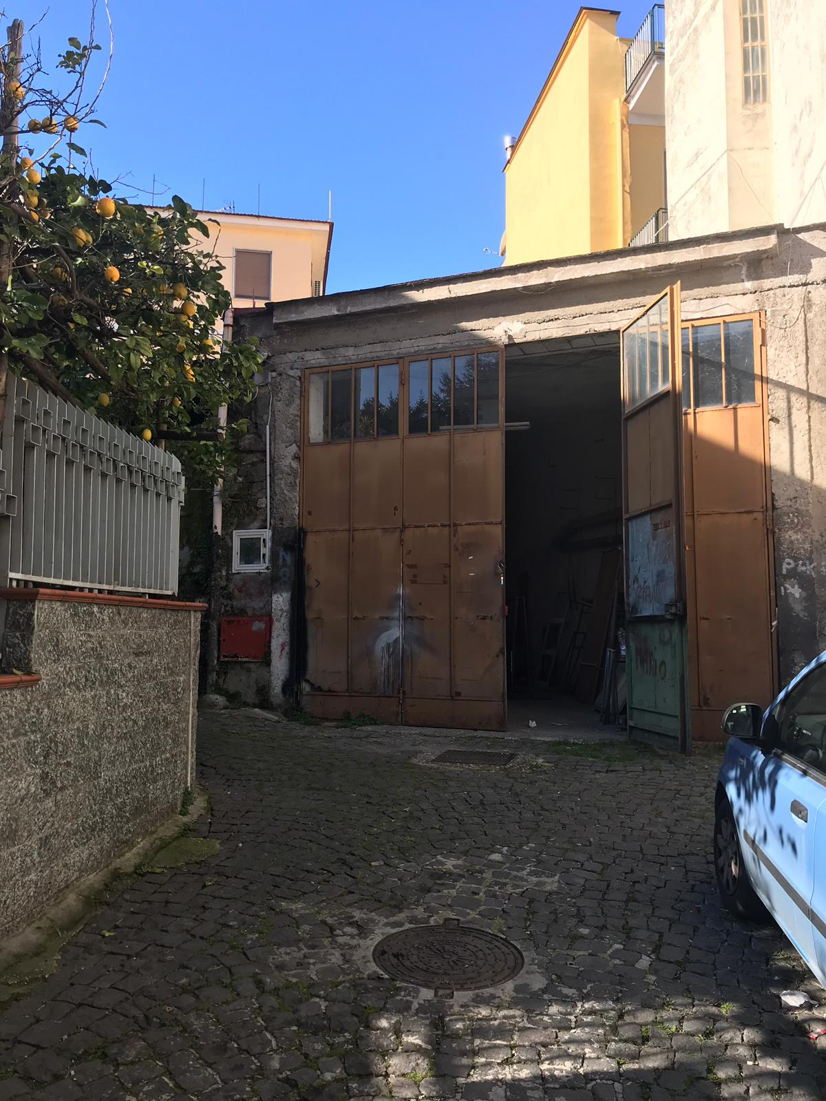 Locale commerciale in vendita a Ottaviano