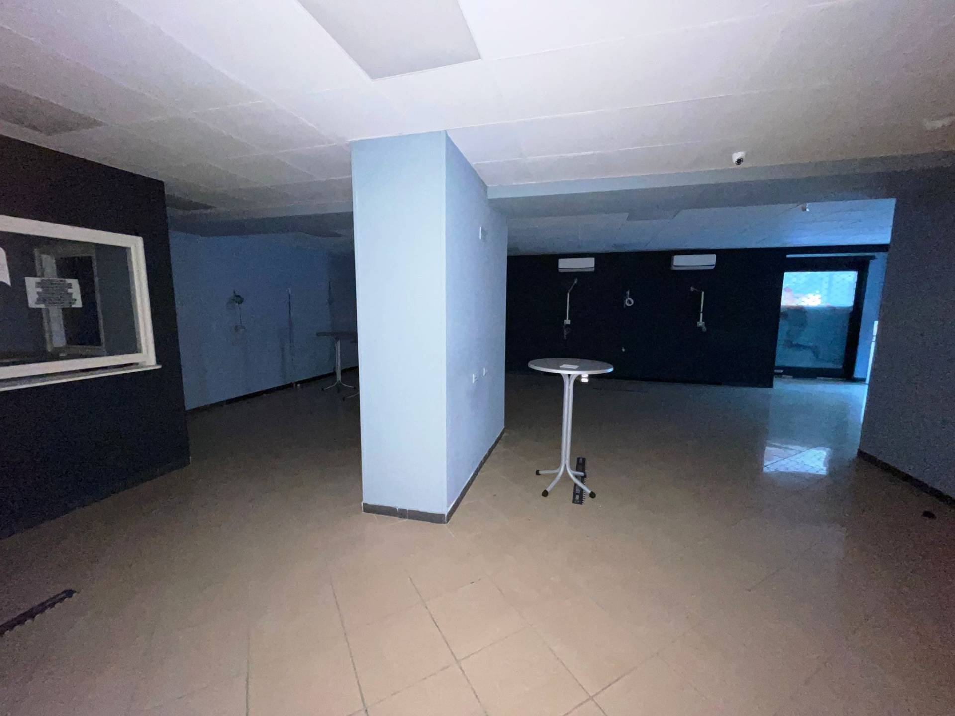 Locale commerciale in affitto a Ottaviano