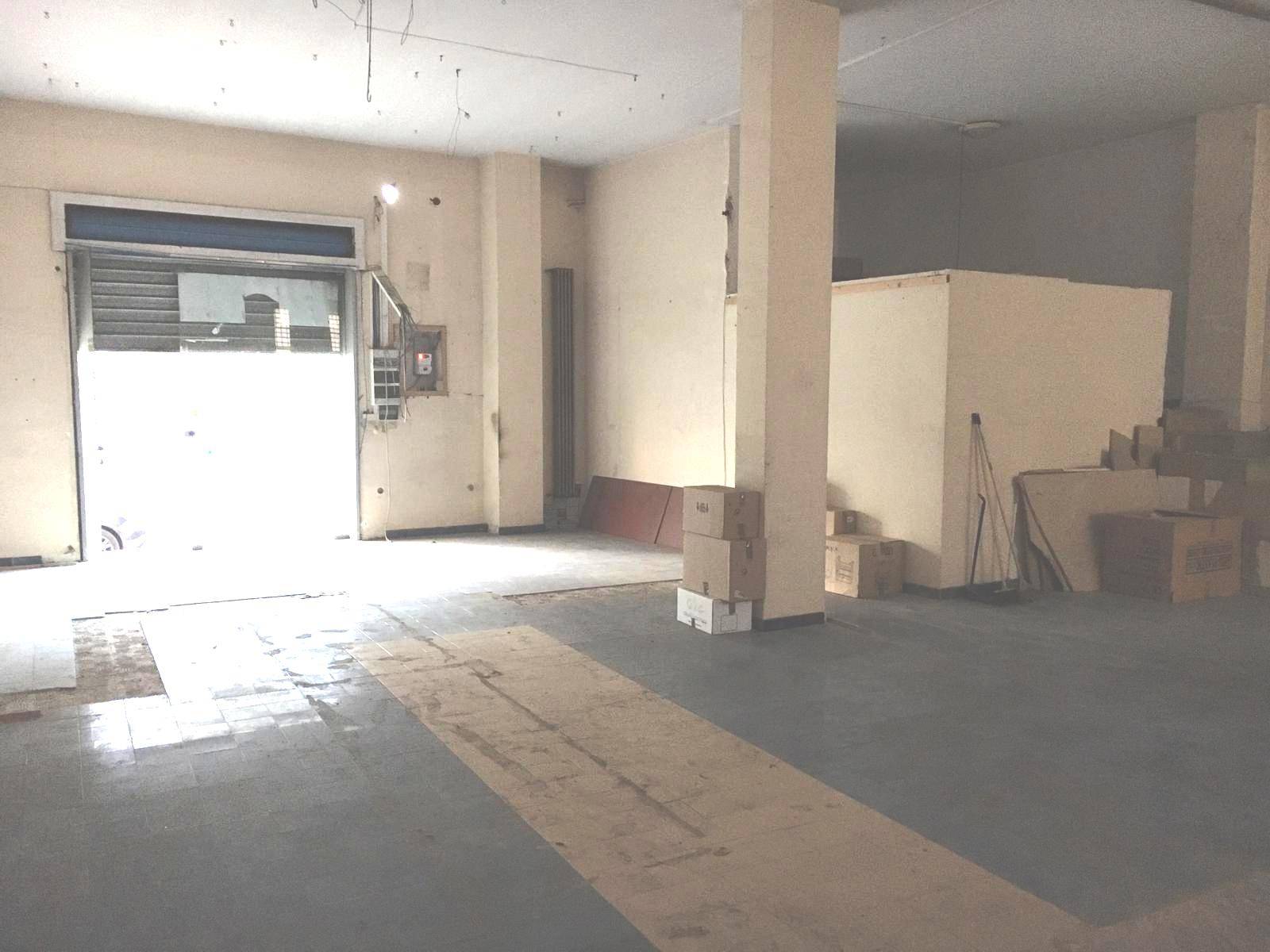 Locale commerciale in vendita a San Giuseppe Vesuviano