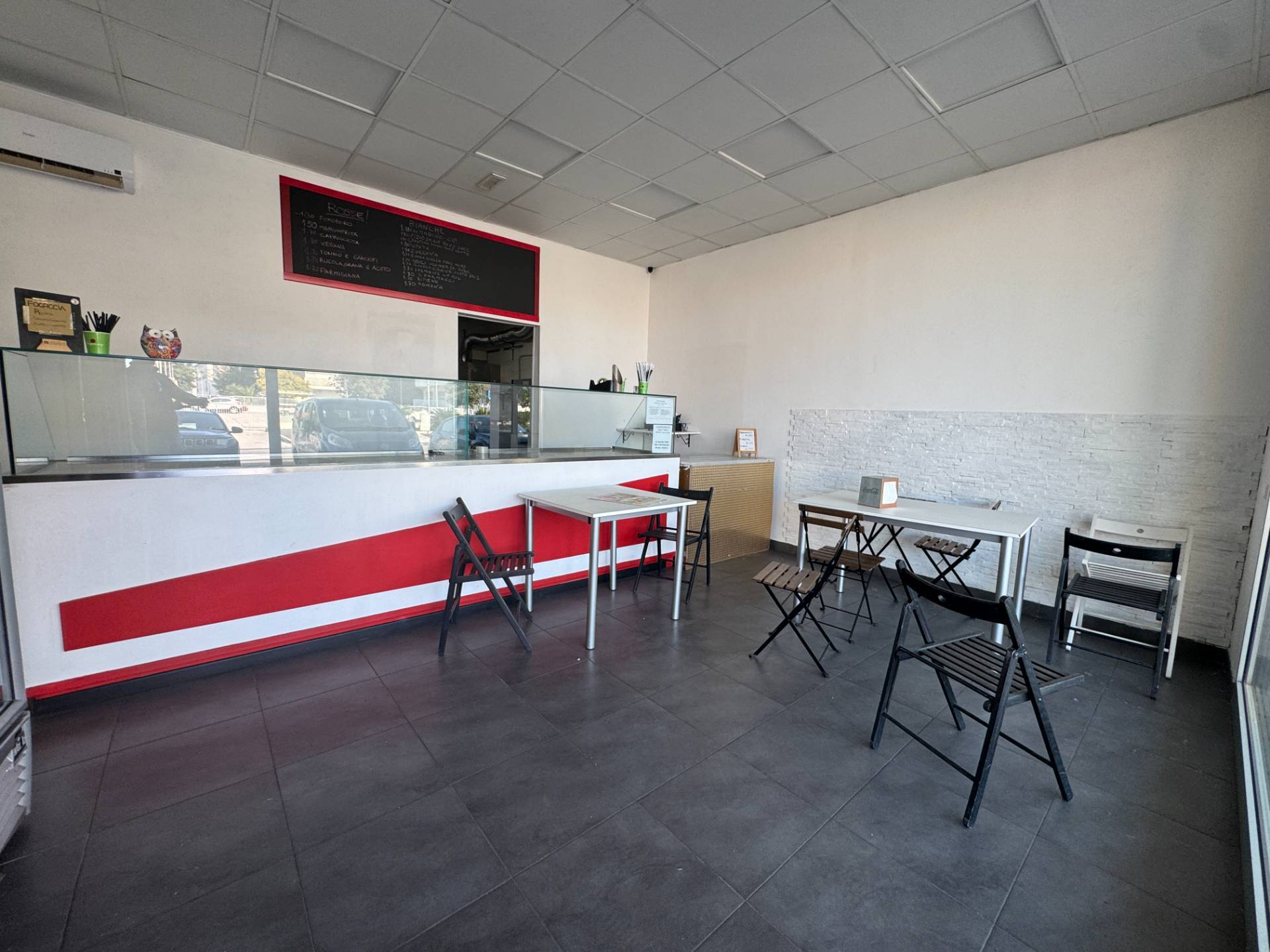 Locale commerciale - artigianale - uffici in vendita a Civitanova Marche