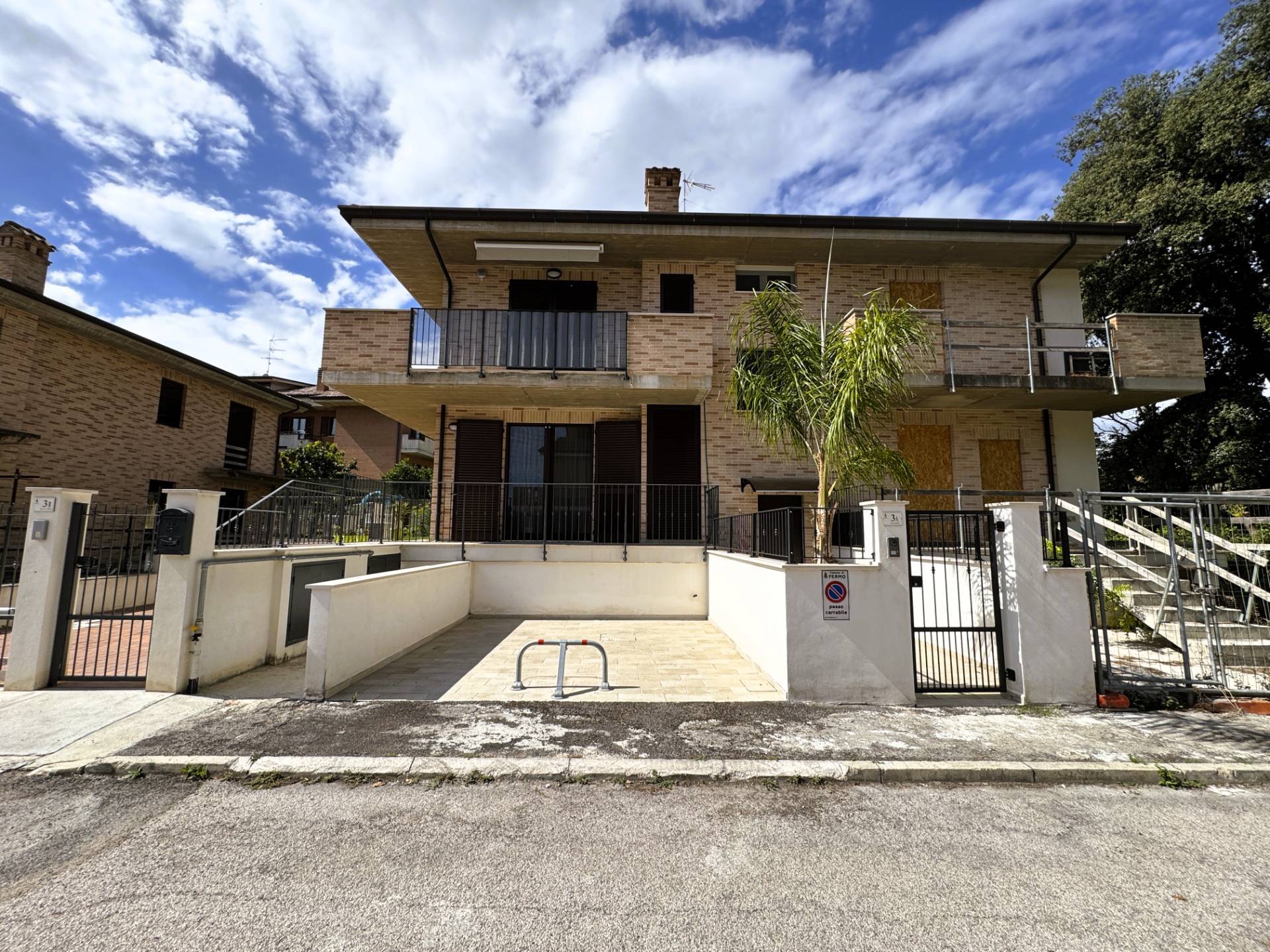 Soluzione indipendente in vendita a Fermo, San Michele