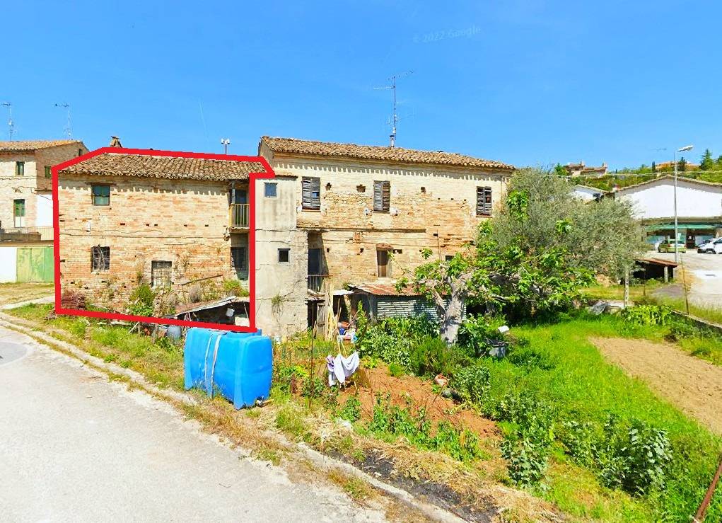 Rudere con terreno in vendita a Monterubbiano, Rubbianello
