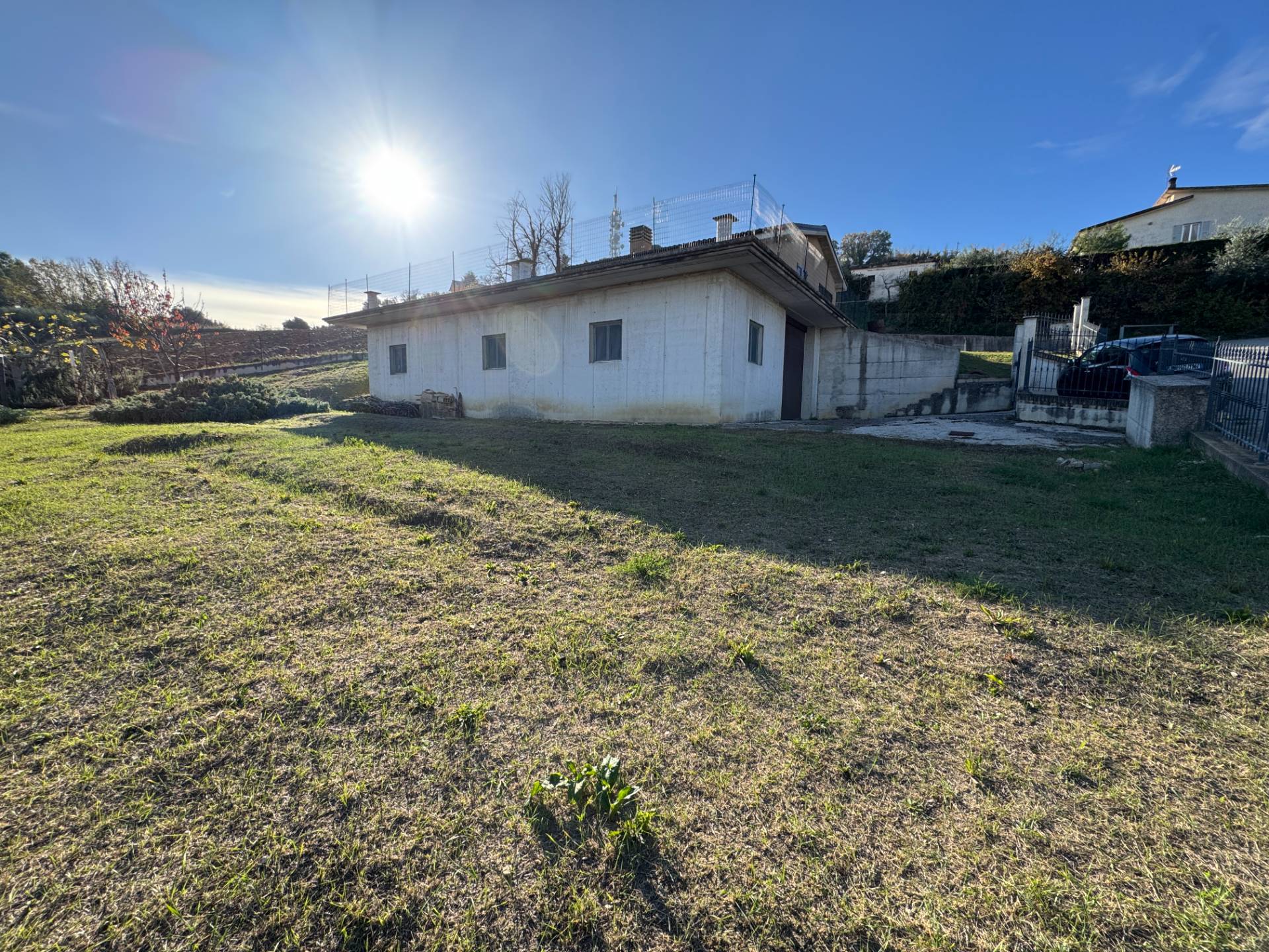 Casa singola - Soluzione indipendente in vendita a Fermo, Tirassegno