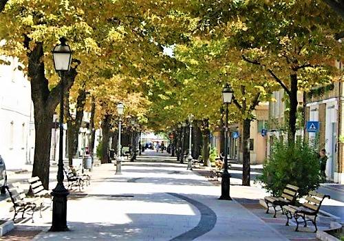 Locale commerciale - artigianale - uffici in vendita a Porto San Giorgio, Centro