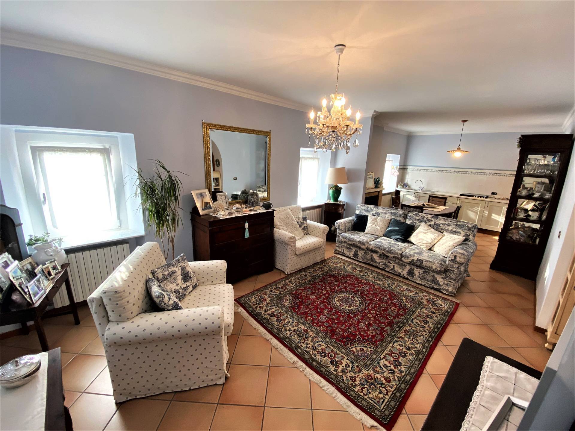 Casa Colonica con Terreno in vendita a Fermo, Salvano