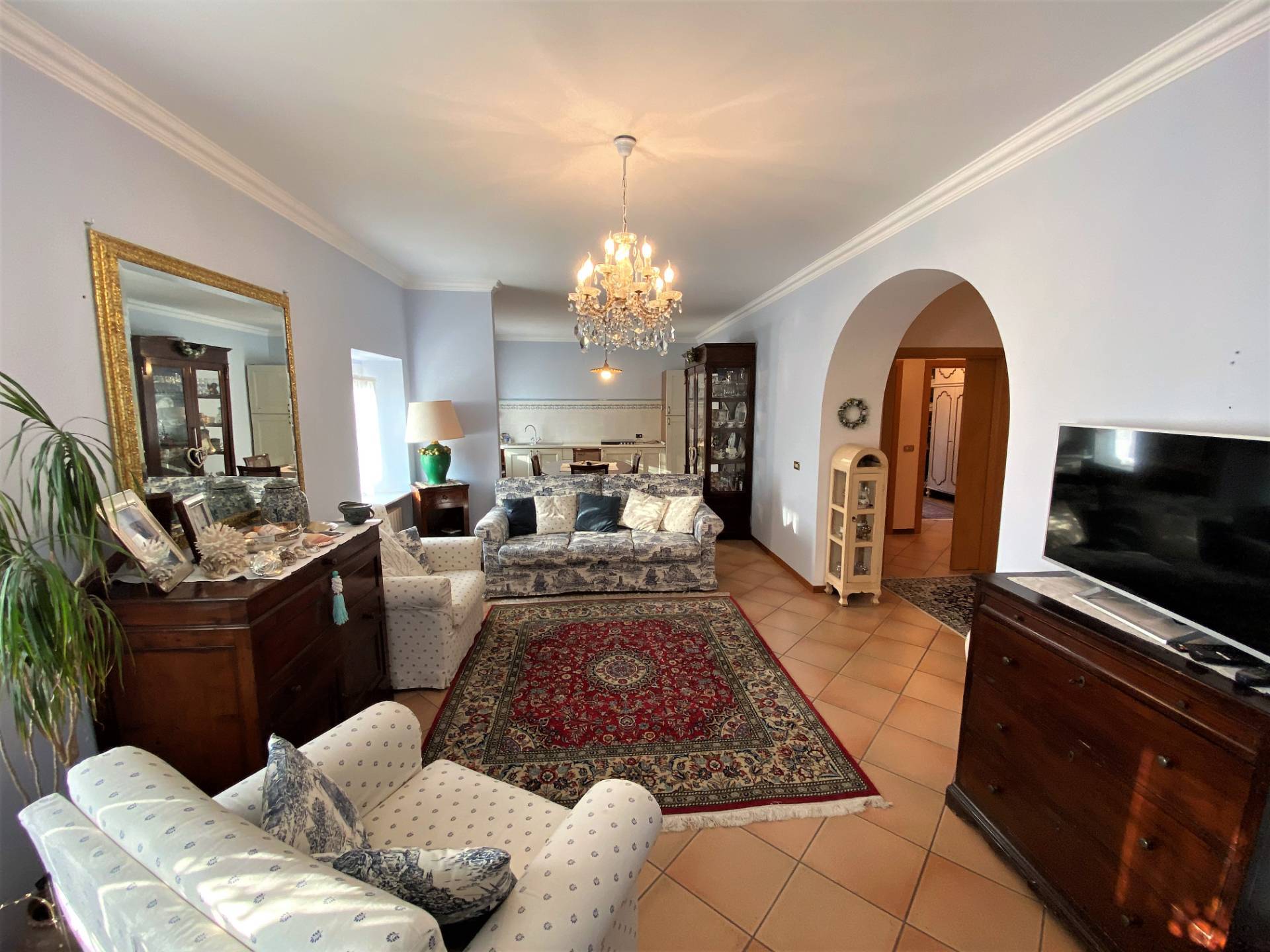 Casa Colonica con Terreno in vendita a Fermo, Salvano