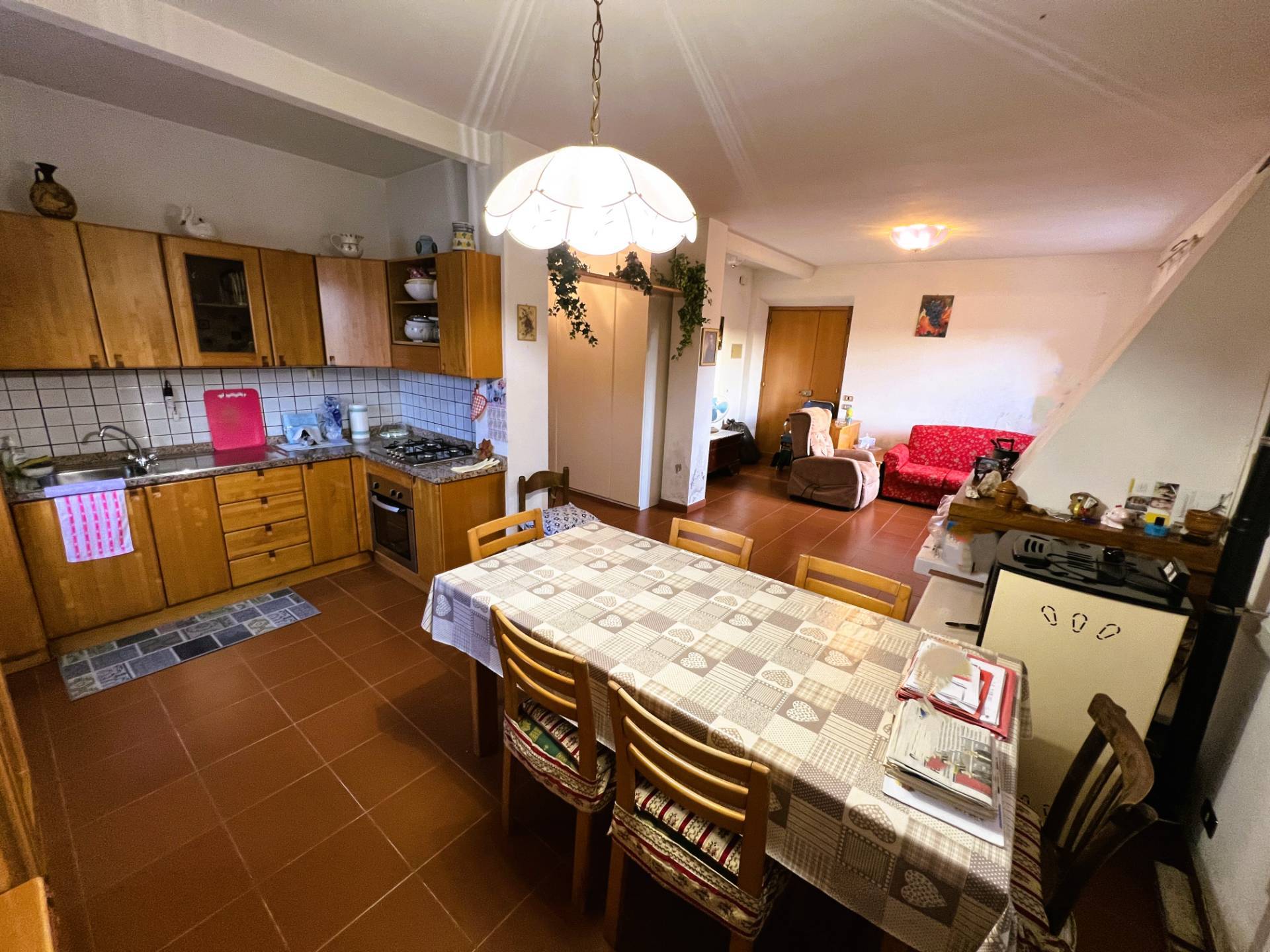 Casa Colonica con Terreno in vendita a Fermo, Contrada Ete Caldarette