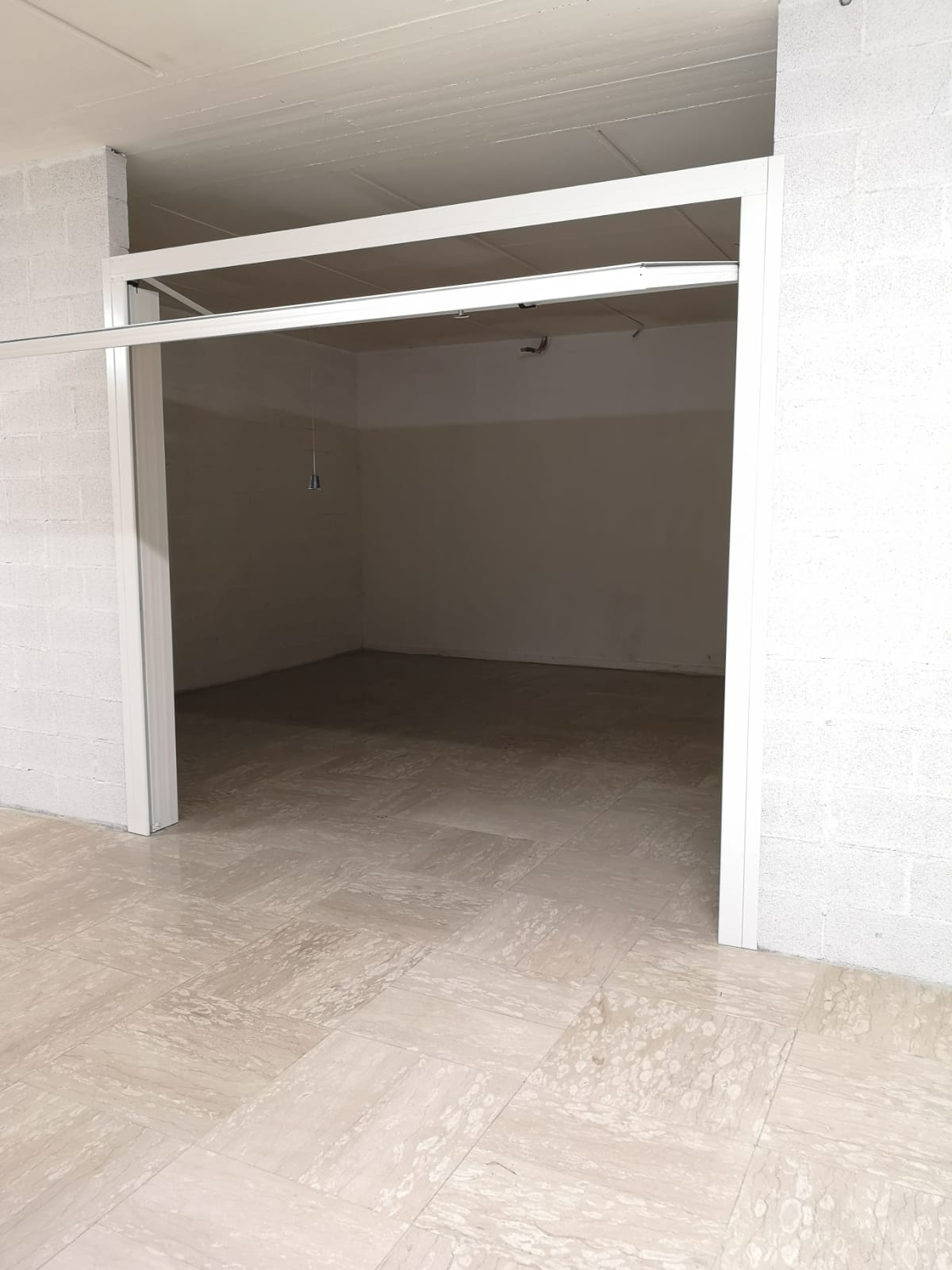 Rimessa in vendita a Porto San Giorgio, Borgo F.lli Rosselli